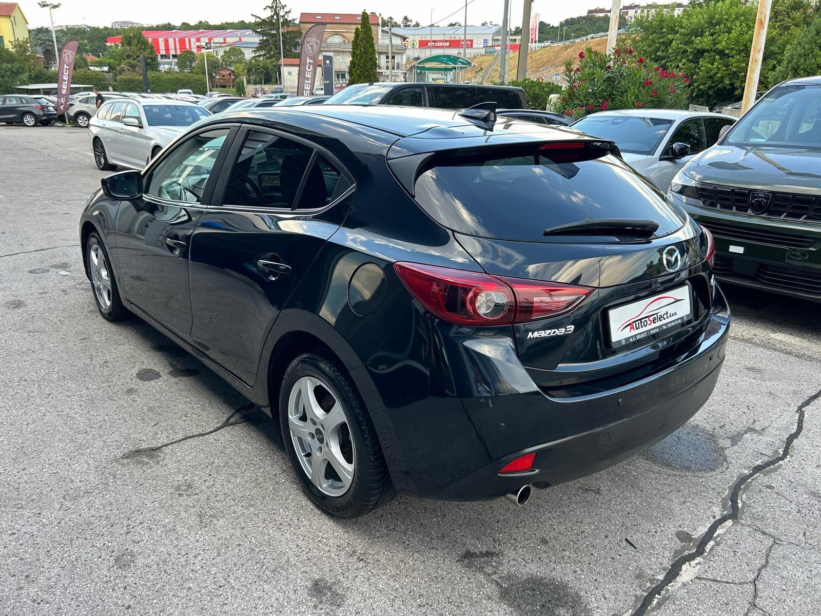 Mazda 3 2.2D - 2017 - AUTOMATIK - 150000km - GARANCIJA - REG.1.GOD. !, fotografija 4