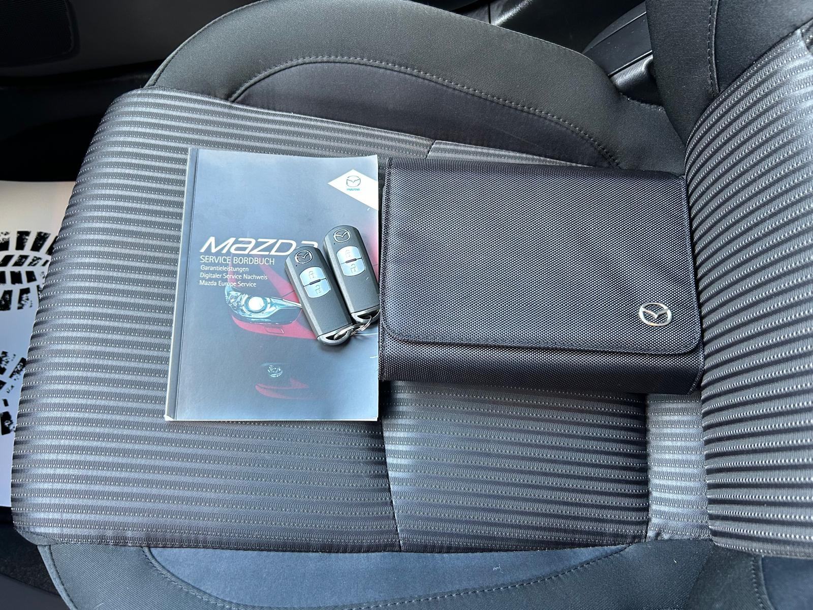 Mazda 3 2.2D - 2017 - AUTOMATIK - 150000km - GARANCIJA - REG.1.GOD. !, fotografija 20