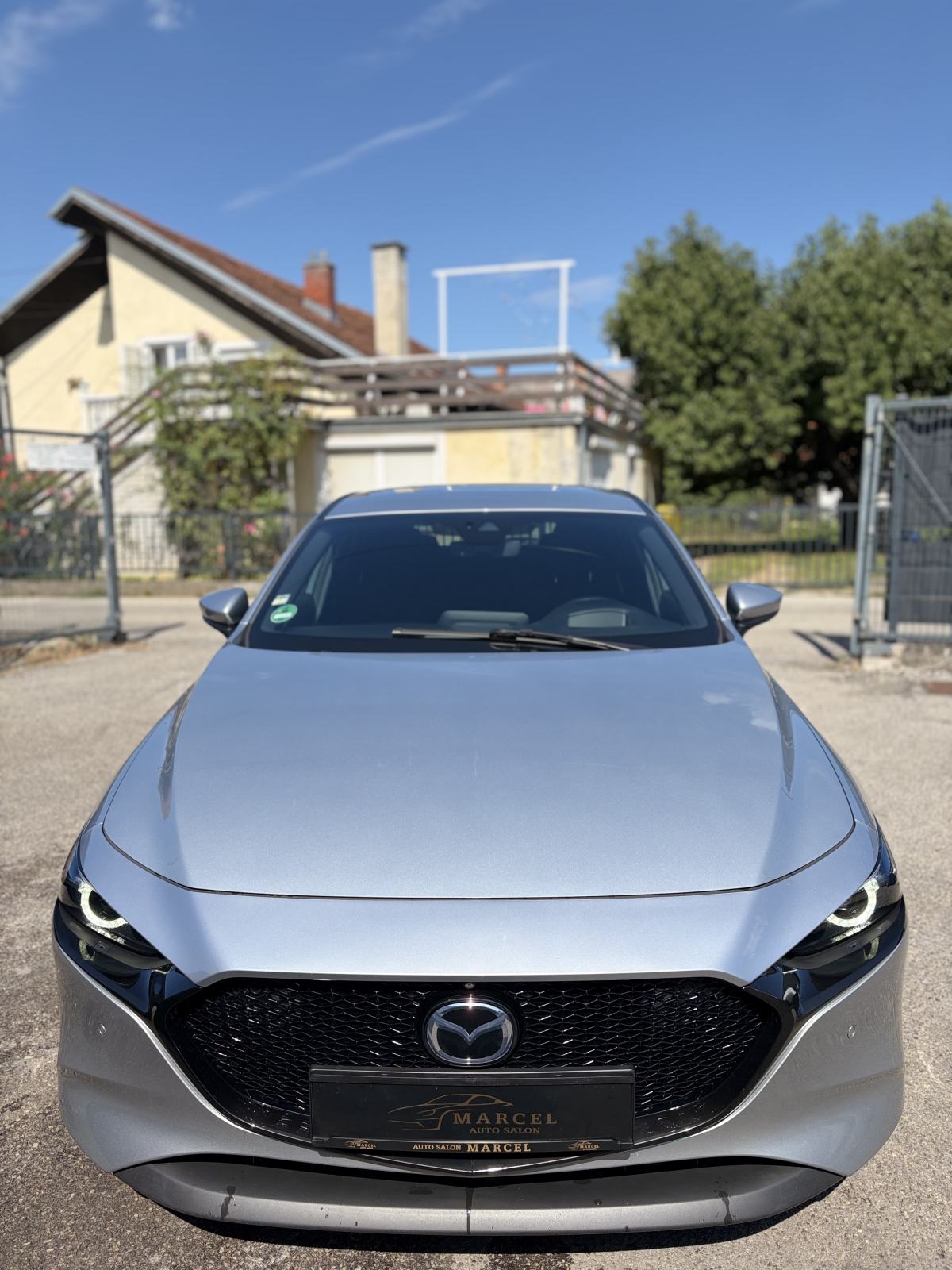 Mazda 3 automatik 1.8D *JAMSTVO* *LEASING* 360kamera, head up, navi…, fotografija 4