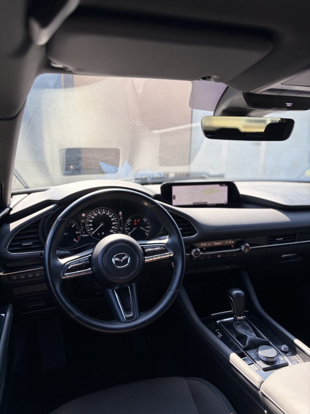 Mazda 3 automatik 1.8D *JAMSTVO* *LEASING* 360kamera, head up, navi…, fotografija 10