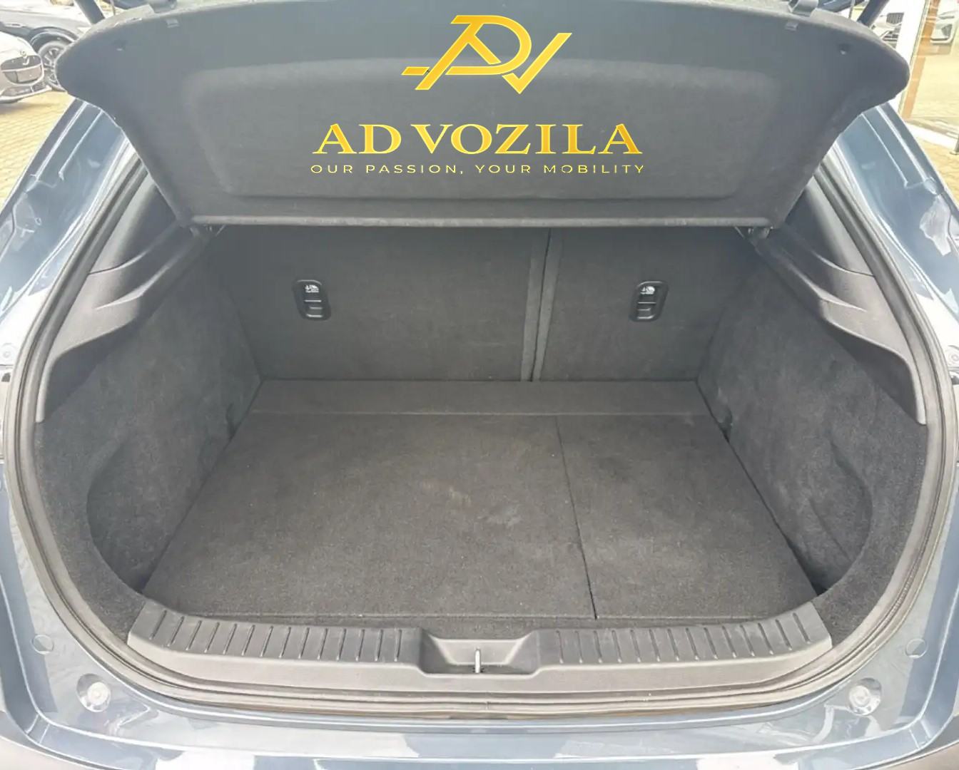 Mazda CX-30e-SkyActiveG122LED,ACC,HUD€22.850 do reg.!, fotografija 14