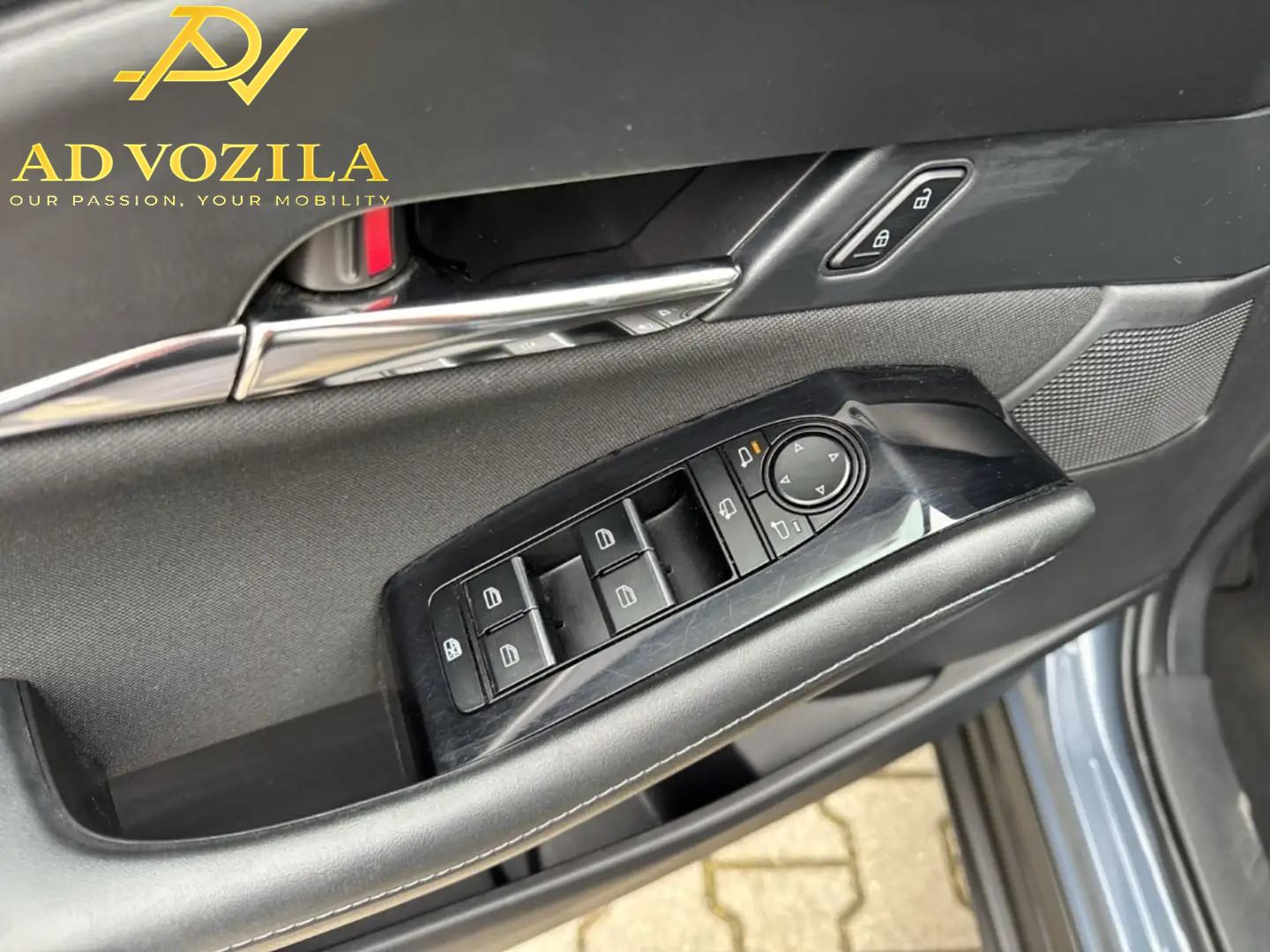 Mazda CX-30e-SkyActiveG122LED,ACC,HUD€22.850 do reg.!, fotografija 5
