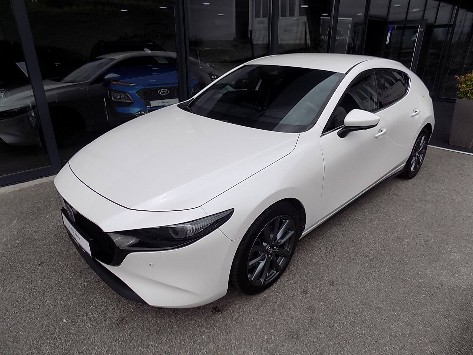 Mazda 3 CD105 Sport Revolution mogućnost garancije do 2 godine, fotografija 1