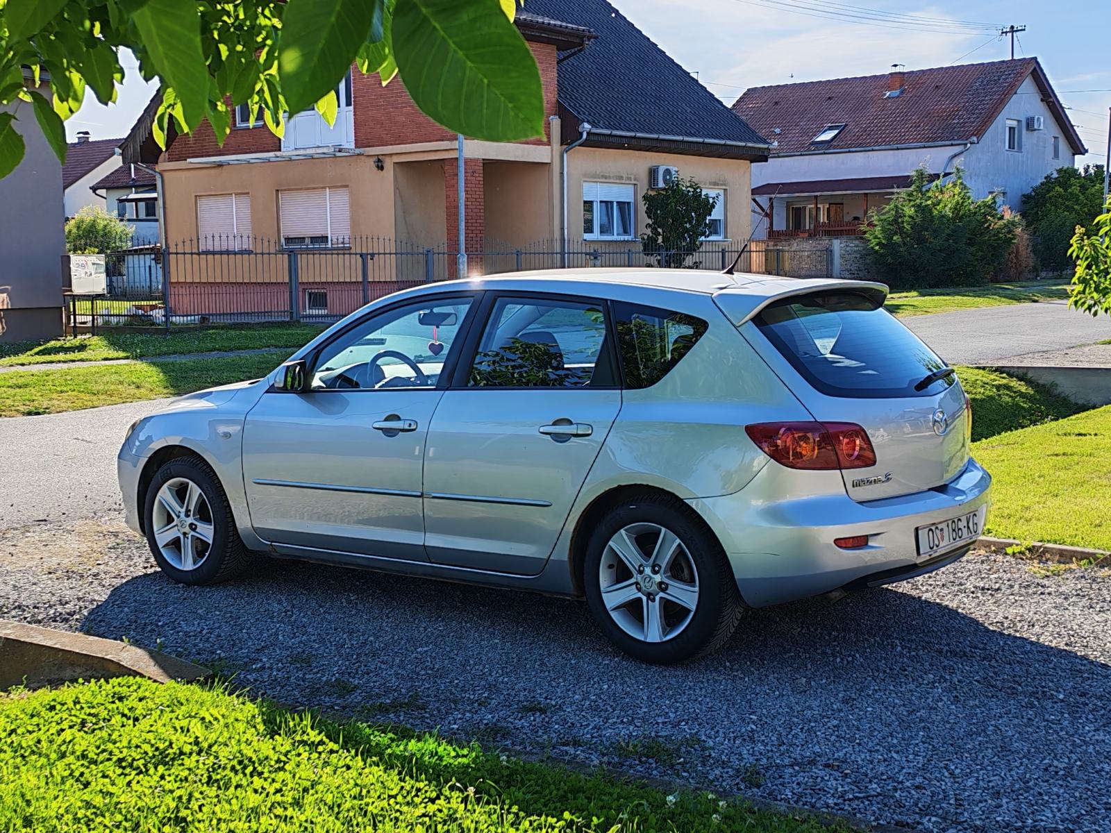 Mazda 3 CD110 TX, fotografija 2