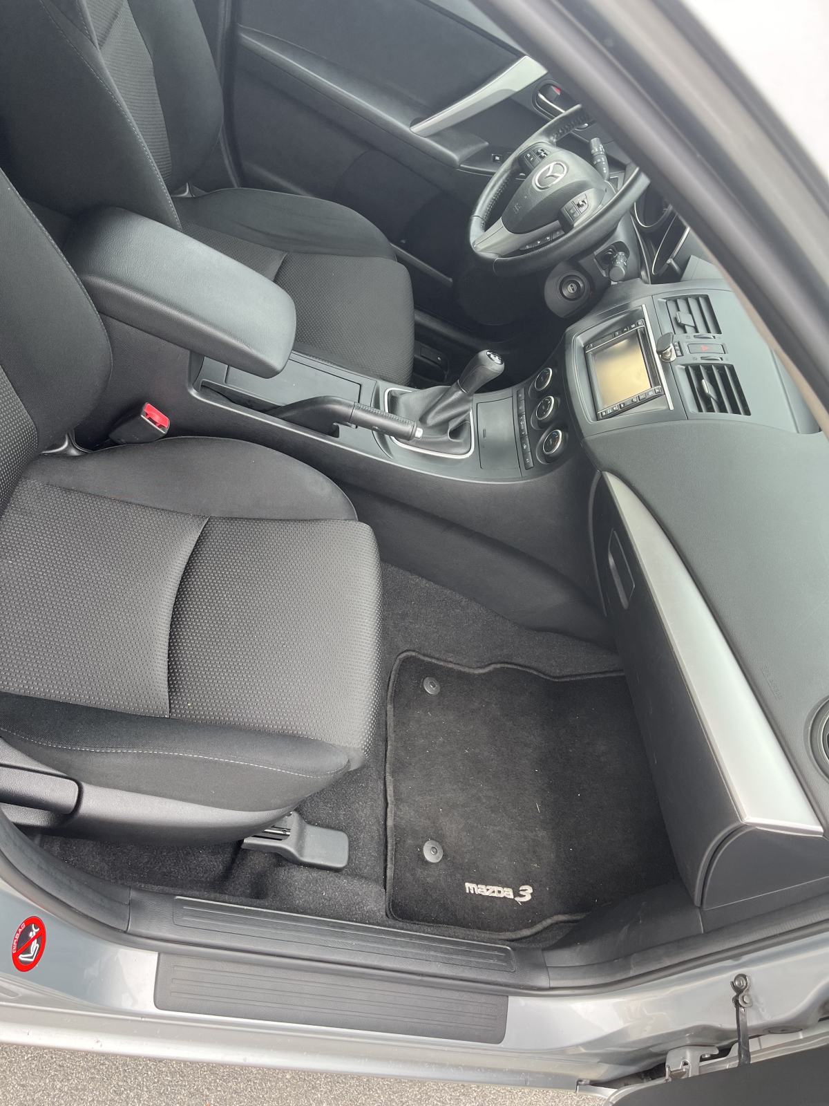 Mazda 3 CD116 TE, fotografija 12
