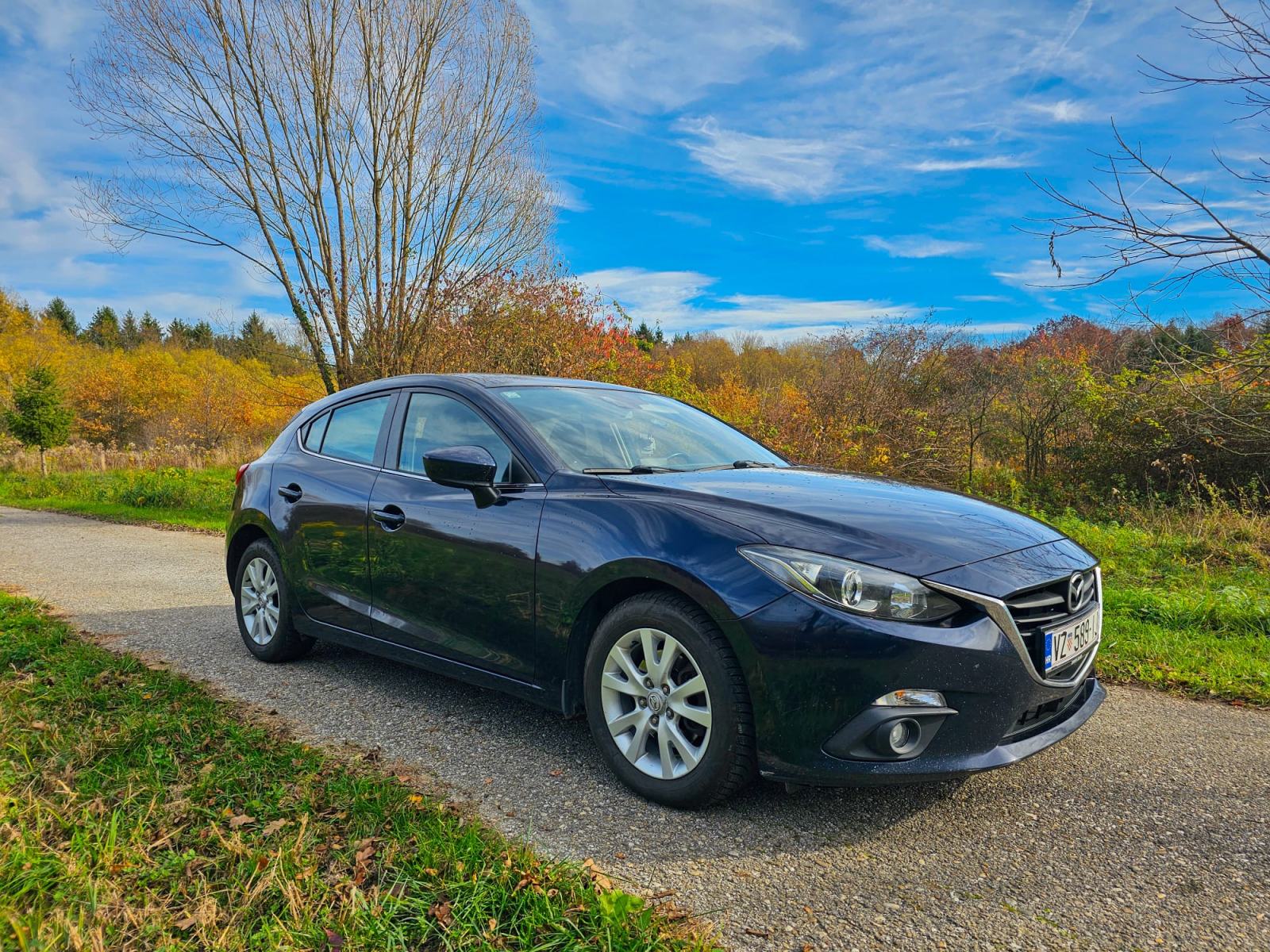 Mazda 3 CD150, 2.2 Skyactive - HR -NIJE UVOZ- Reg 02.2027, fotografija 3