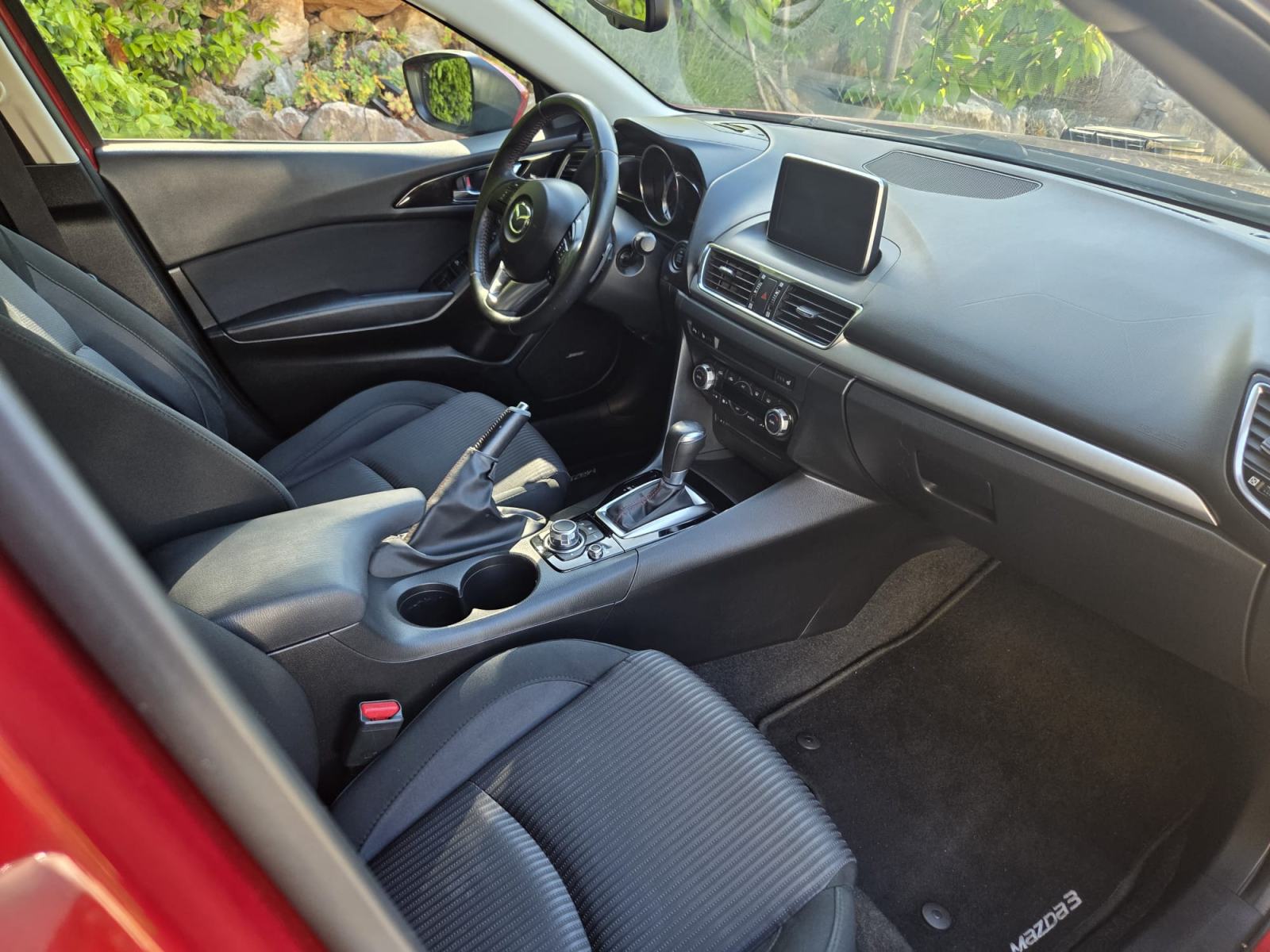 Mazda 3 CD150 automatik, fotografija 7