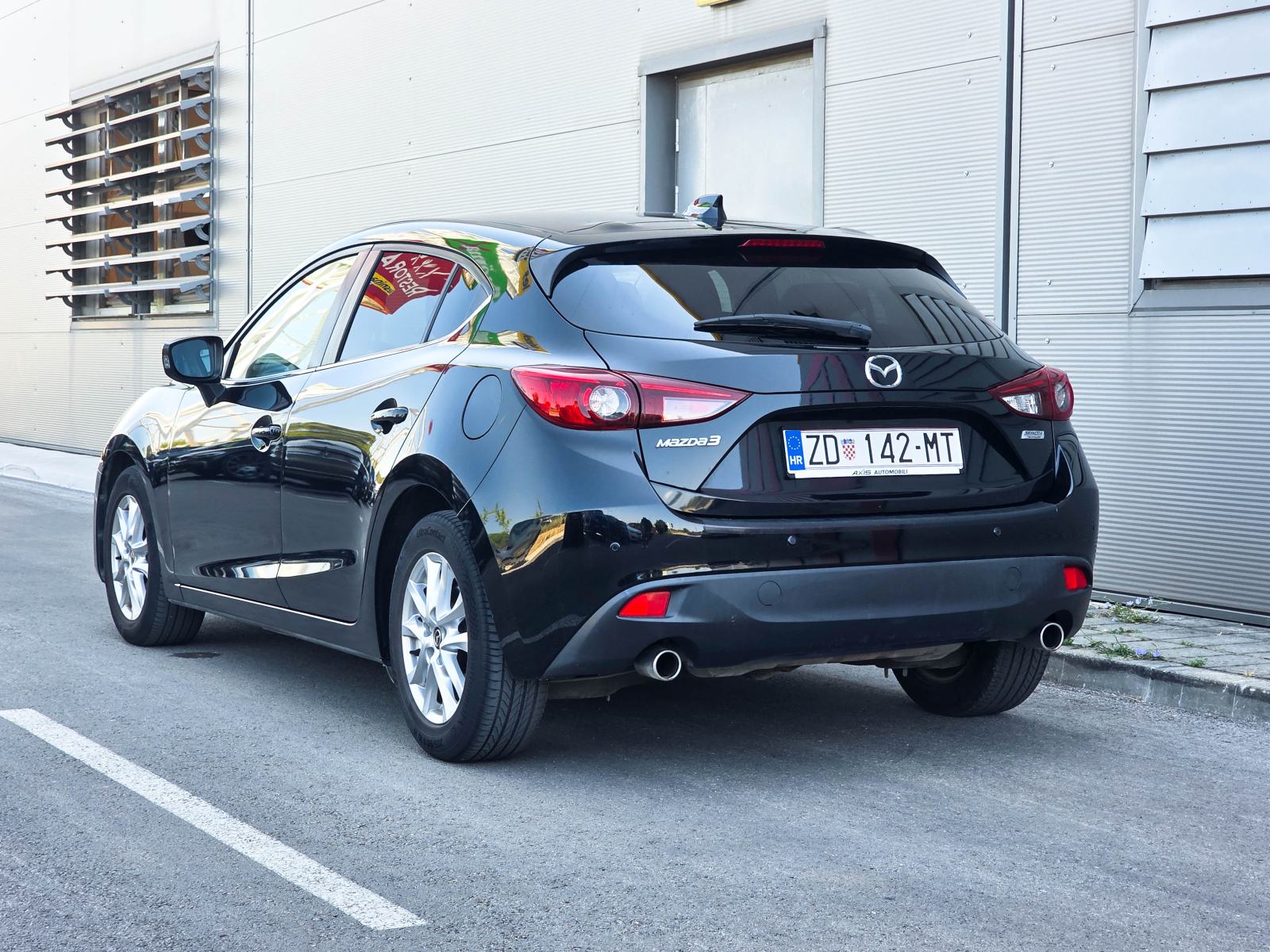 Mazda 3 CD150 Challenge |Reg 4/2027 |LED |Park.senz |2 seta guma, fotografija 2