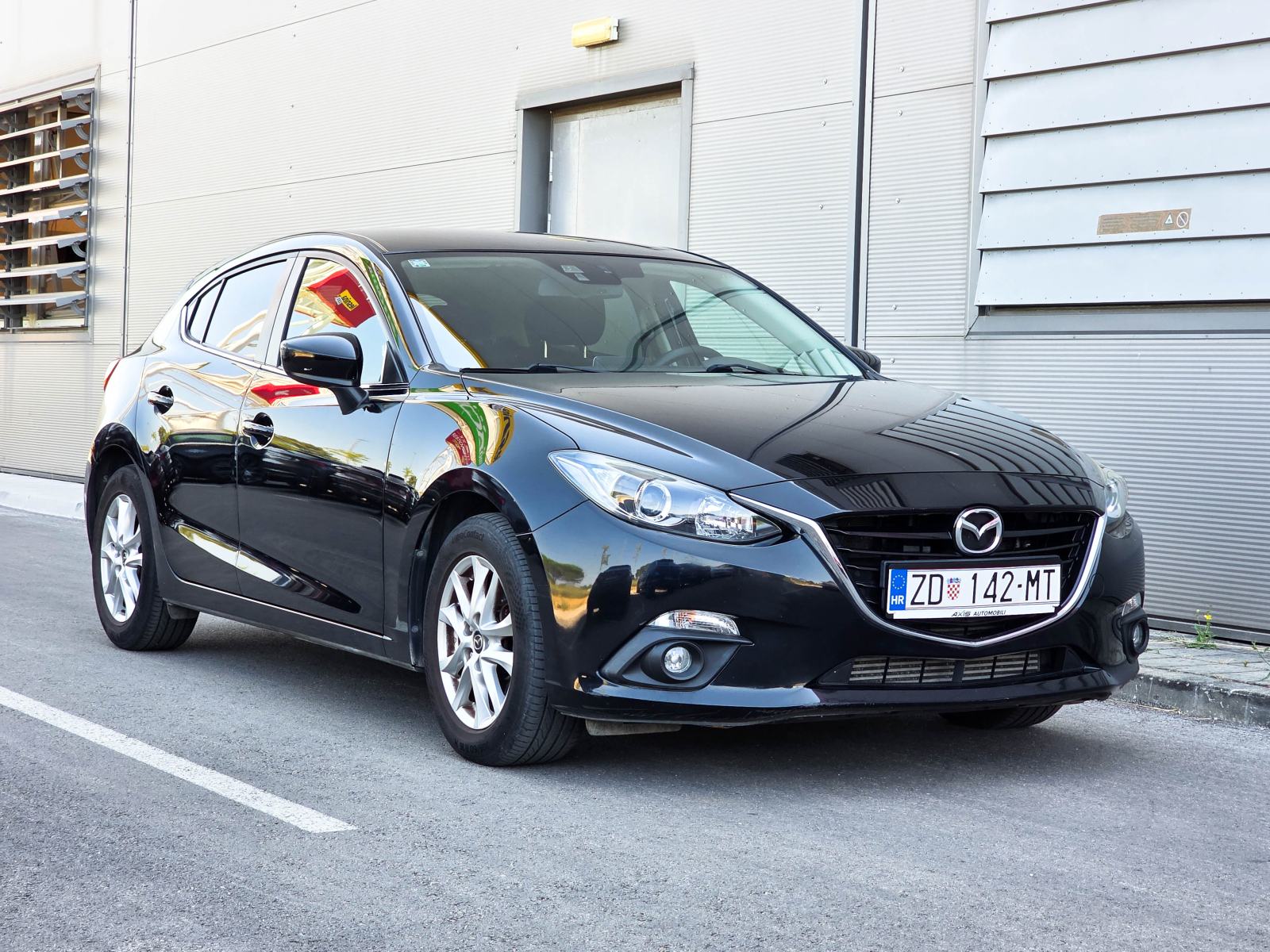 Mazda 3 CD150 Challenge |Reg 4/2027 |LED |Park.senz |2 seta guma, fotografija 5