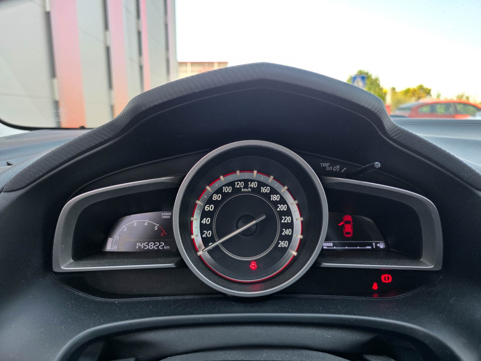 Mazda 3 CD150 Challenge |Reg 4/2027 |LED |Park.senz |2 seta guma, fotografija 9