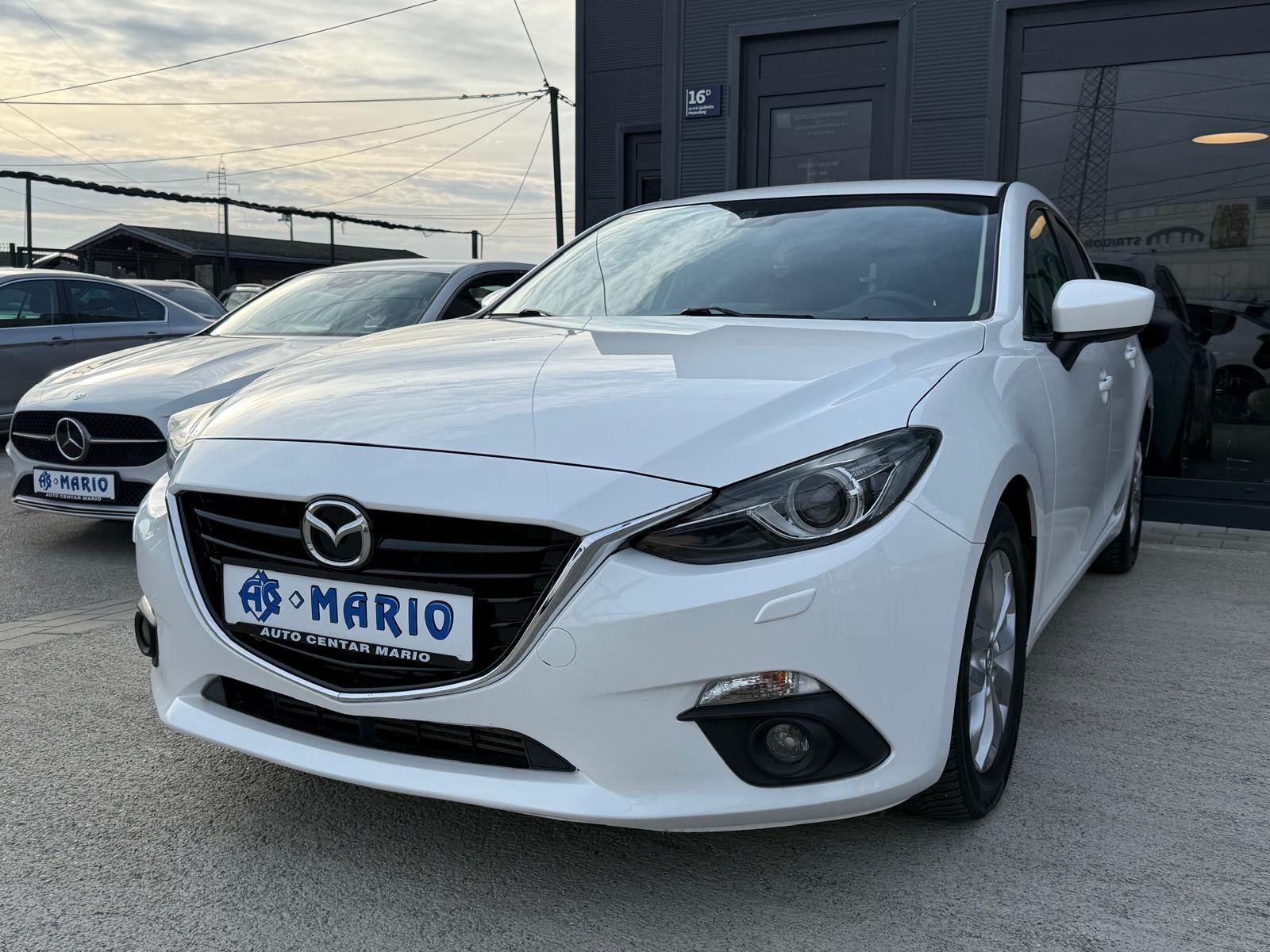 Mazda 3 CD150 °NAVI°KAMERA°KOŽA/ALCANTARA°GRIJANJE SJ.°REG:11/2026°, fotografija 2
