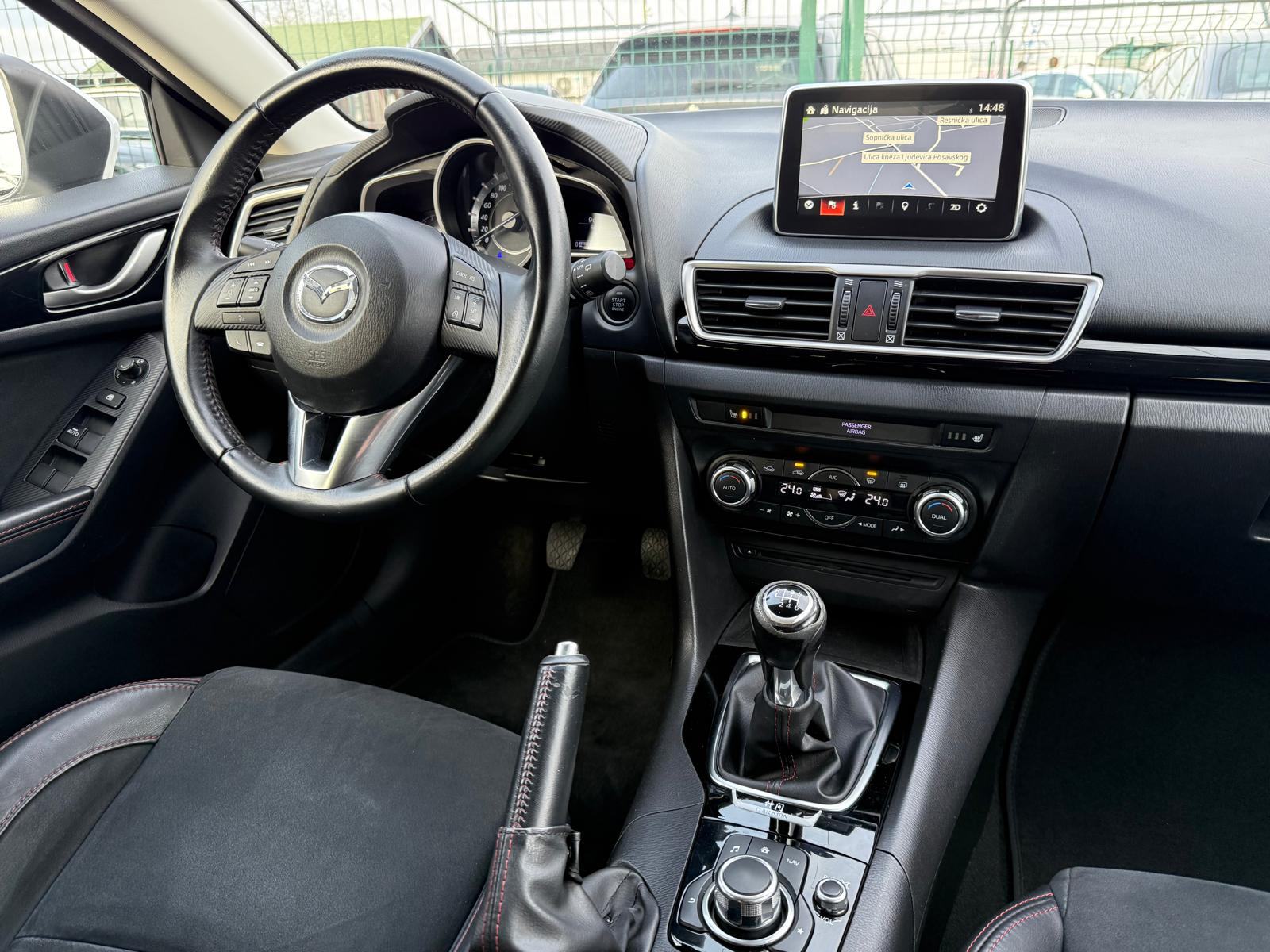 Mazda 3 CD150 °NAVI°KAMERA°KOŽA/ALCANTARA°GRIJANJE SJ.°REG:11/2026°, fotografija 10