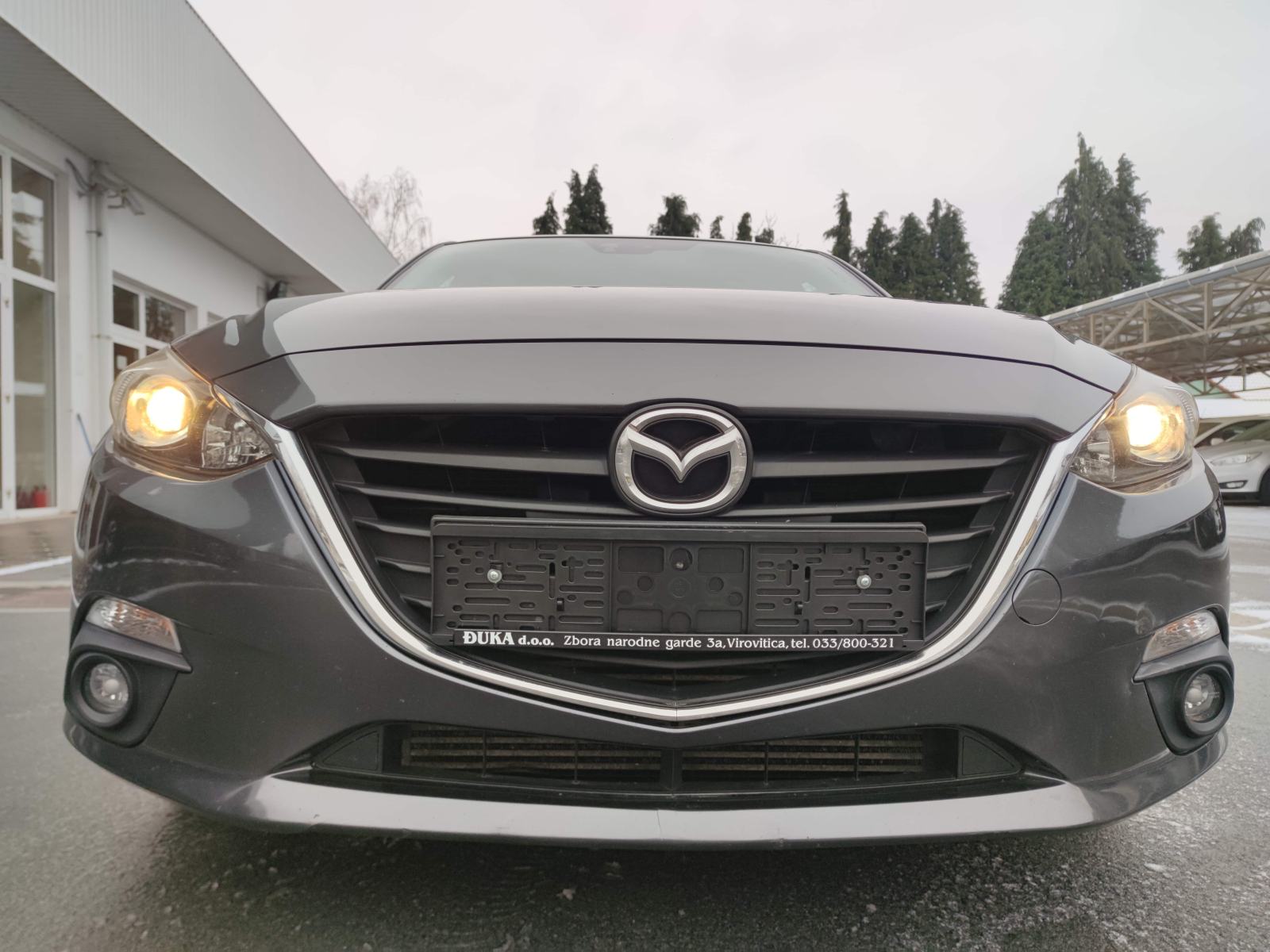 Mazda 3 CD150 NAVI SENZORI RVM SCBS TEMPOMAT GRIJANJE SJEDALA, fotografija 5