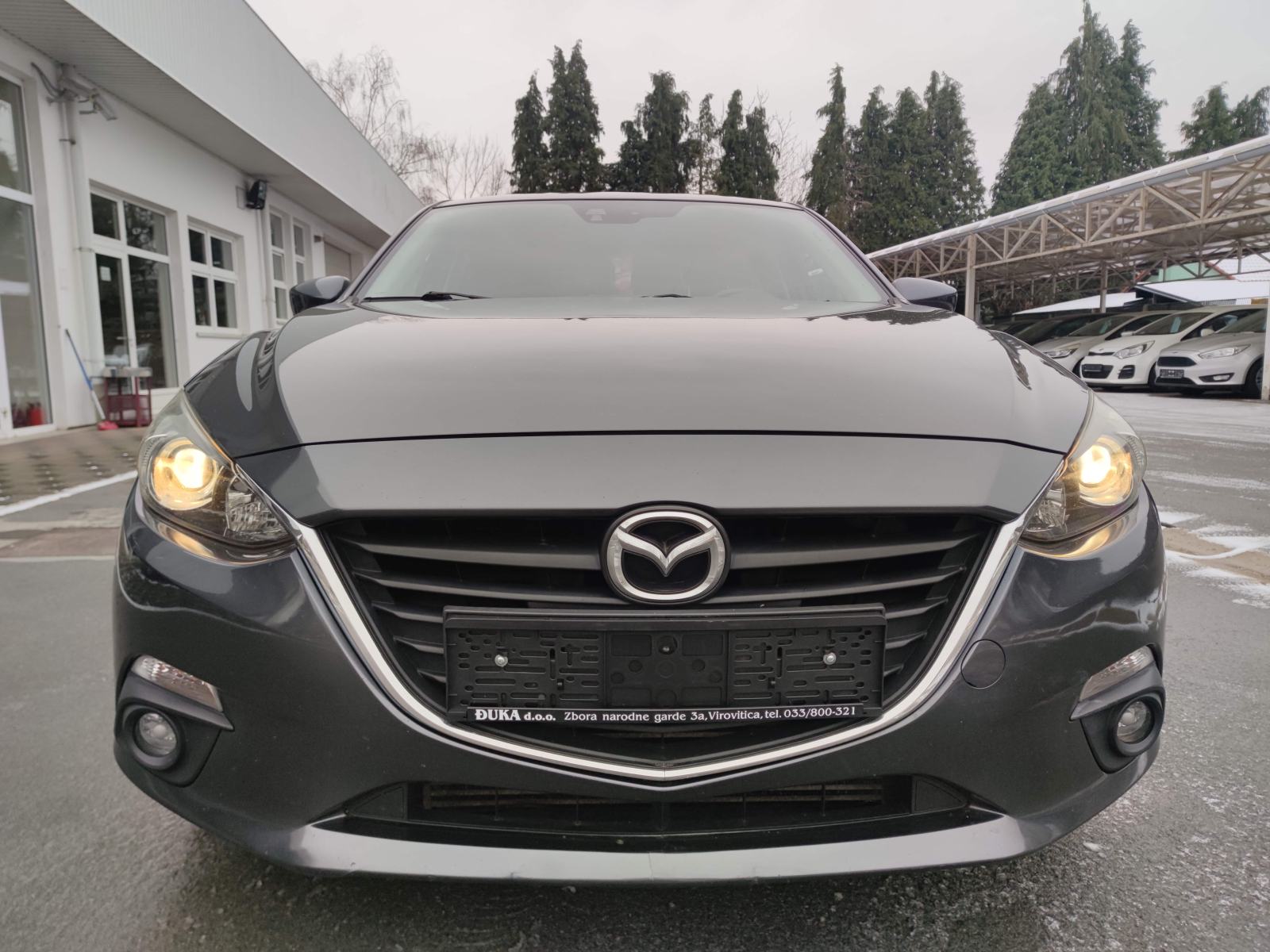 Mazda 3 CD150 NAVI SENZORI RVM SCBS TEMPOMAT GRIJANJE SJEDALA, fotografija 6