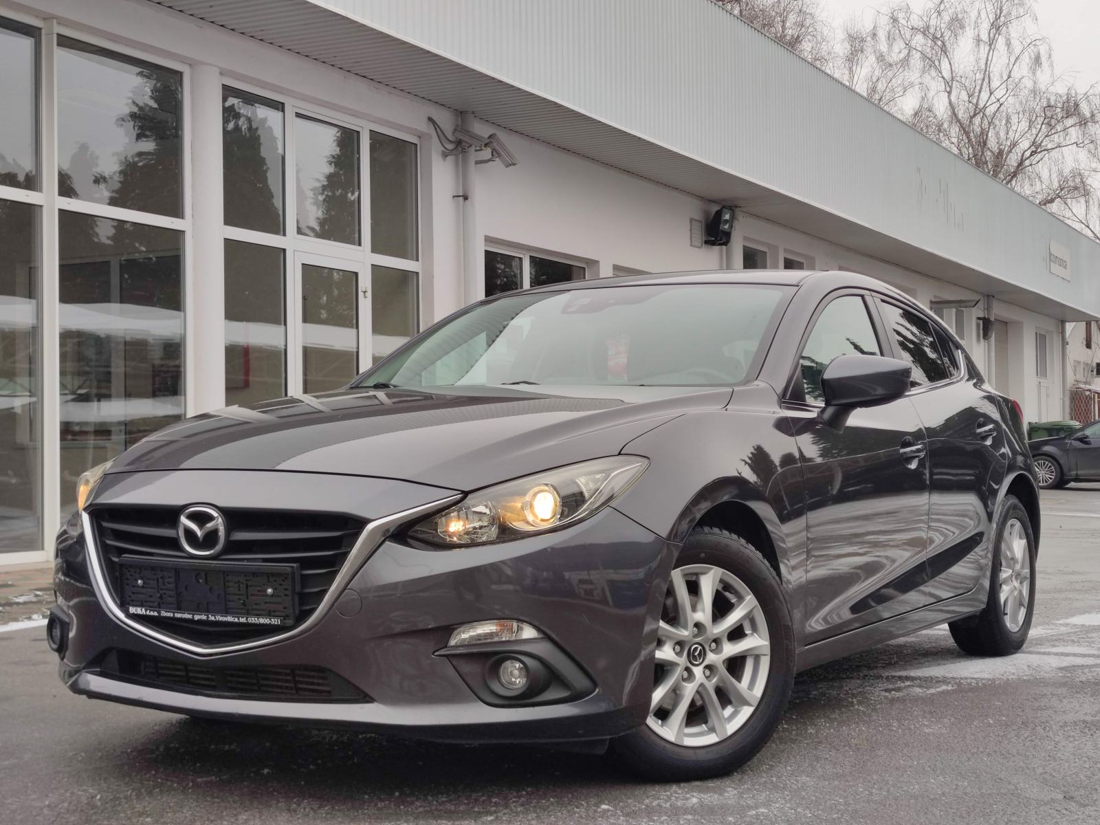 Mazda 3 CD150 NAVI SENZORI RVM SCBS TEMPOMAT GRIJANJE SJEDALA, fotografija 2