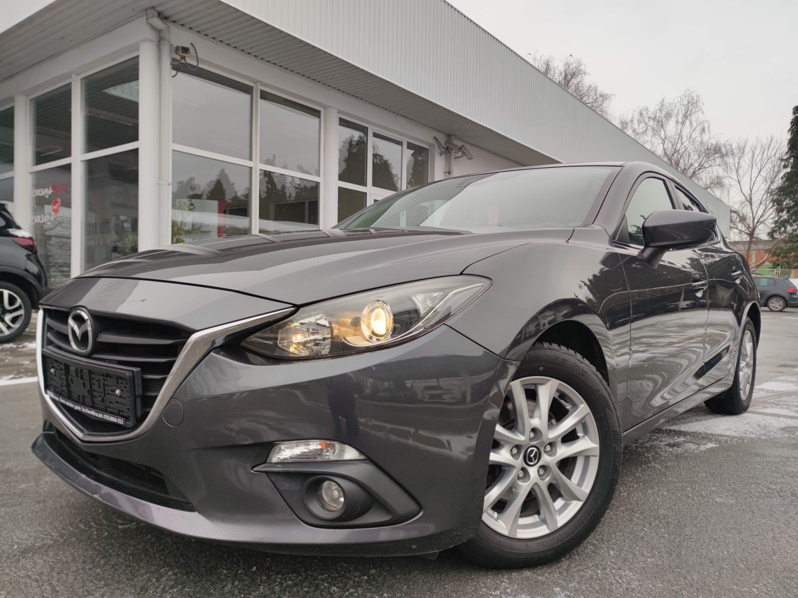 Mazda 3 CD150 NAVI SENZORI RVM SCBS TEMPOMAT GRIJANJE SJEDALA, fotografija 7