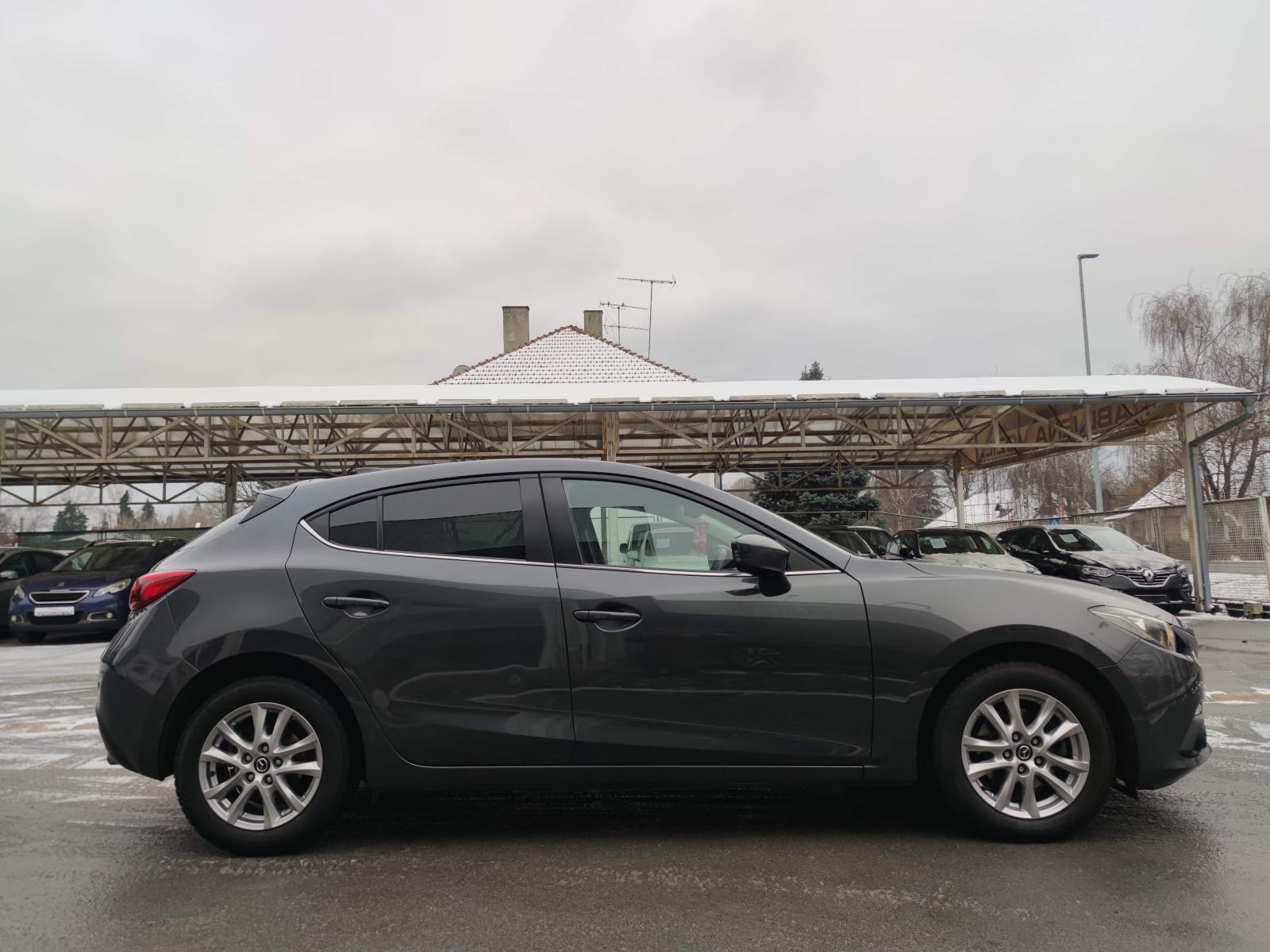 Mazda 3 CD150 NAVI SENZORI RVM SCBS TEMPOMAT GRIJANJE SJEDALA, fotografija 14