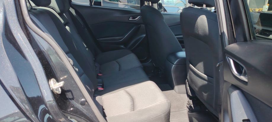 Mazda 3 CD150, fotografija 17
