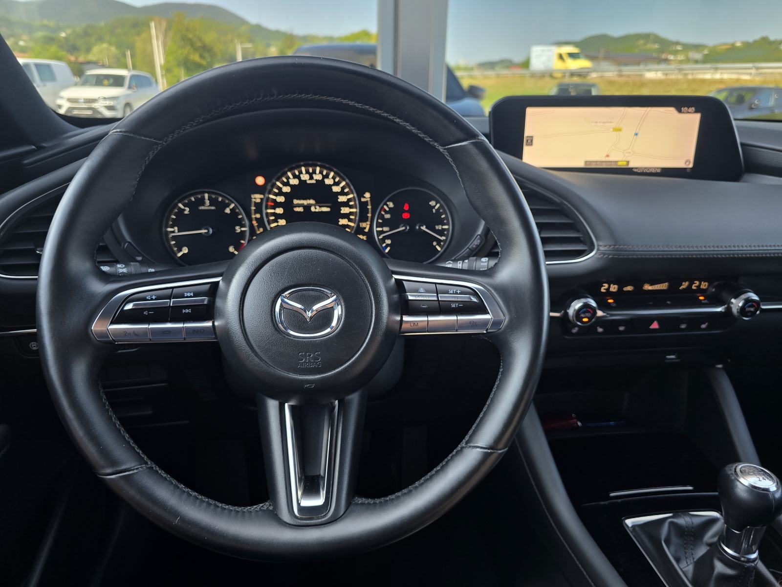 Mazda 3 D116 1,8 SKYACTIV-D⭐HEAD-UP, GRIJANJE VOLANA⭐, fotografija 14