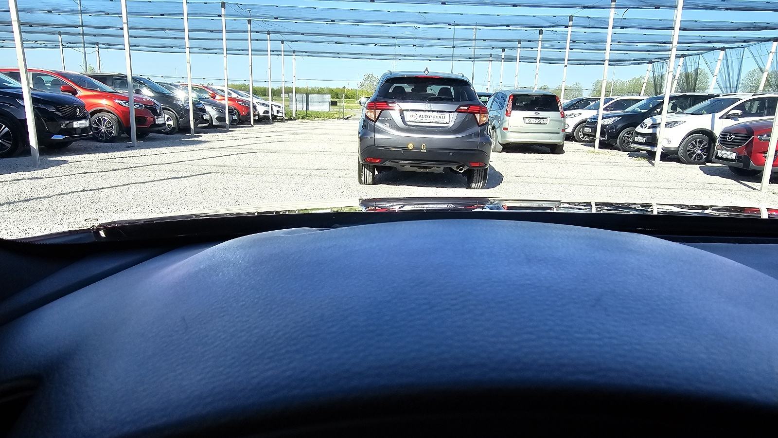 Mazda 3 1.8 D,LED,HEAD,UP,NAVIGACIJA,PDC,,HR AUTO,ZAMJENA,REG.5/2027, fotografija 9