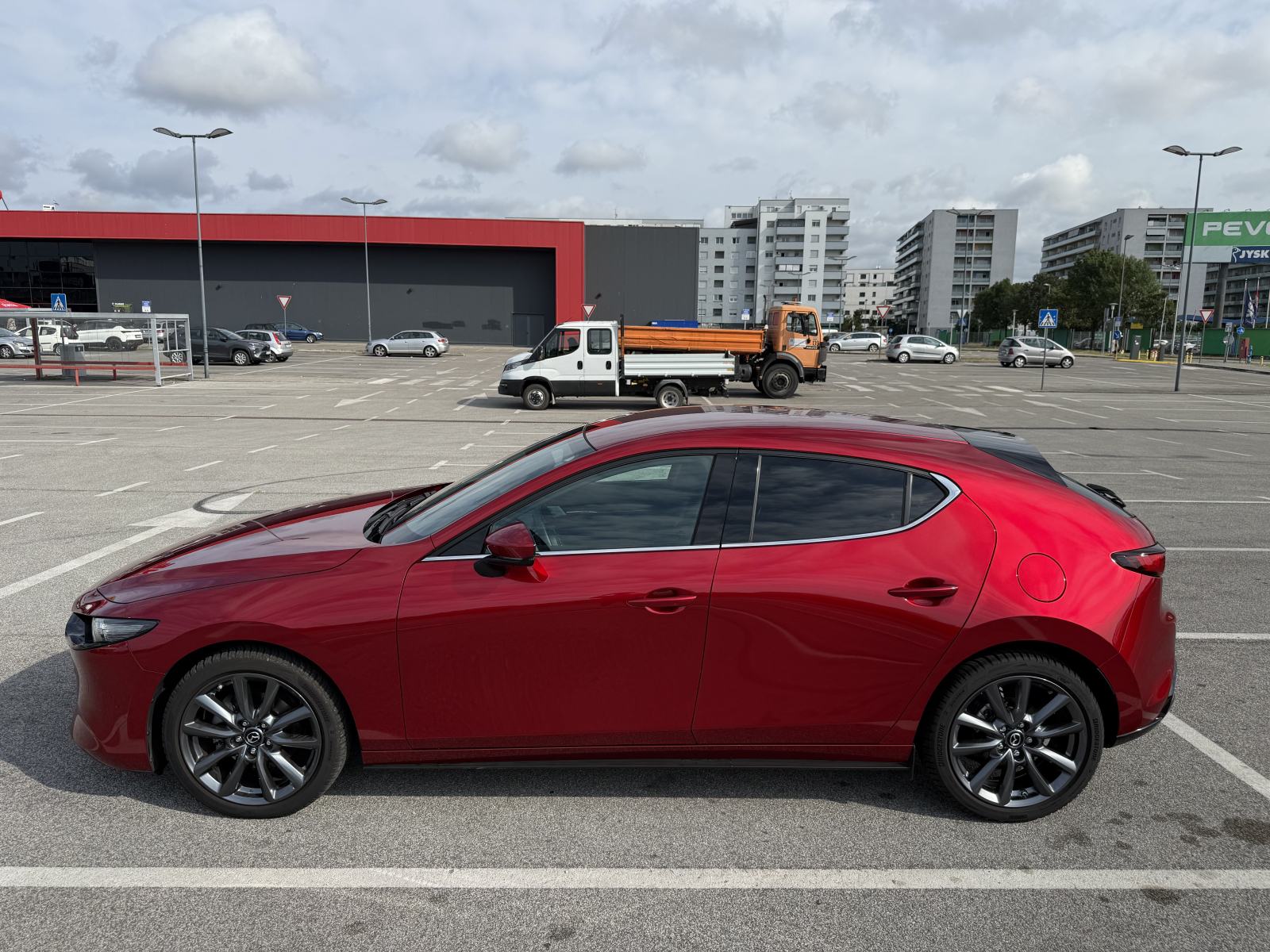 Mazda 3 Exclusive-Line G140 automatik, reg. do 07/27, jamstvo do 02/31, fotografija 3