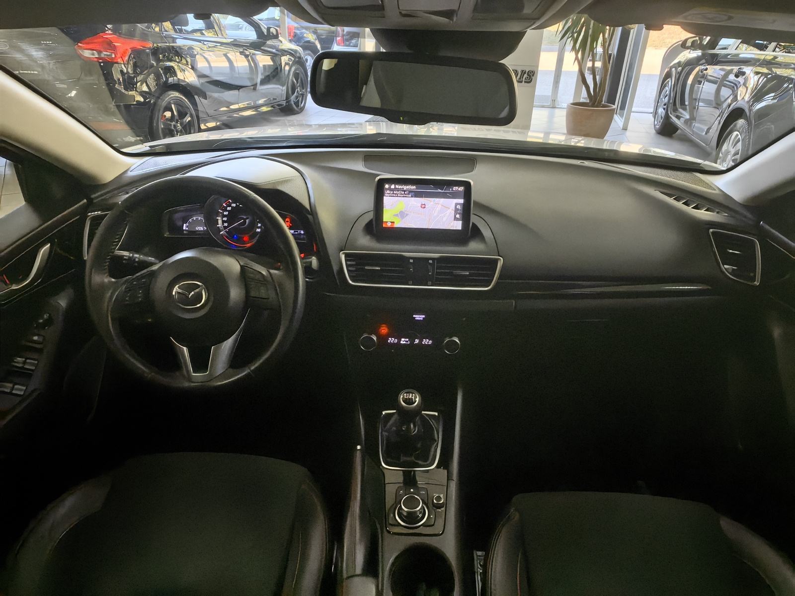 MAZDA 3 1.5 DIZEL*CD105*120.Tkm SERVISNA*2016.god*NAVI*KAMERA*JAMSTVO, fotografija 11
