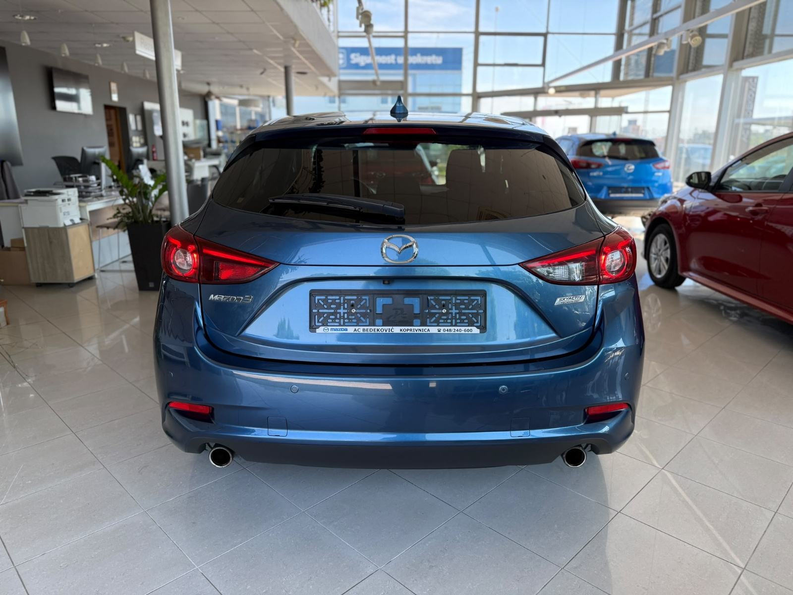 Mazda 3 G120 REVOLUTION NAVI KAMERA PARKIRNI SERVISNA, fotografija 6