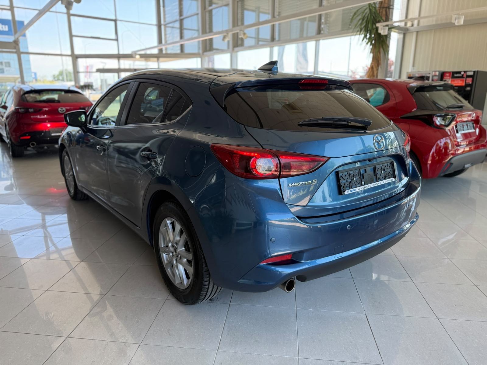Mazda 3 G120 REVOLUTION NAVI KAMERA PARKIRNI SERVISNA, fotografija 5