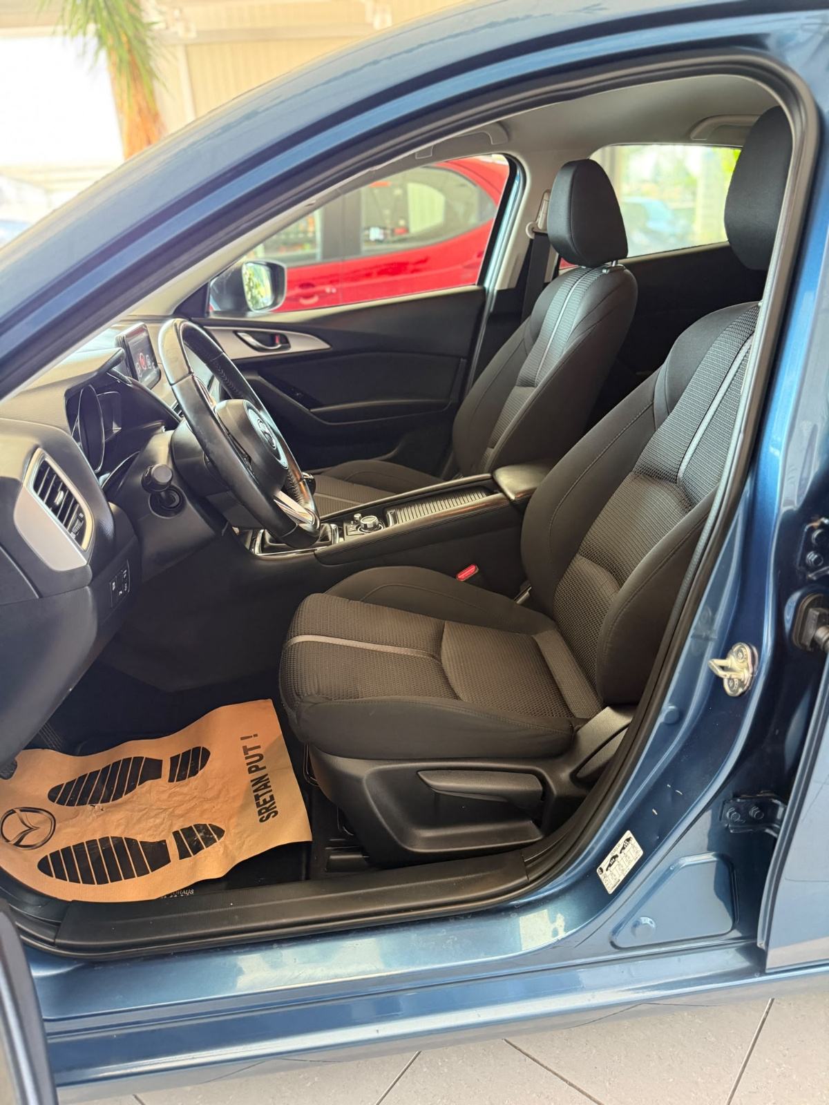 Mazda 3 G120 REVOLUTION NAVI KAMERA PARKIRNI SERVISNA, fotografija 10