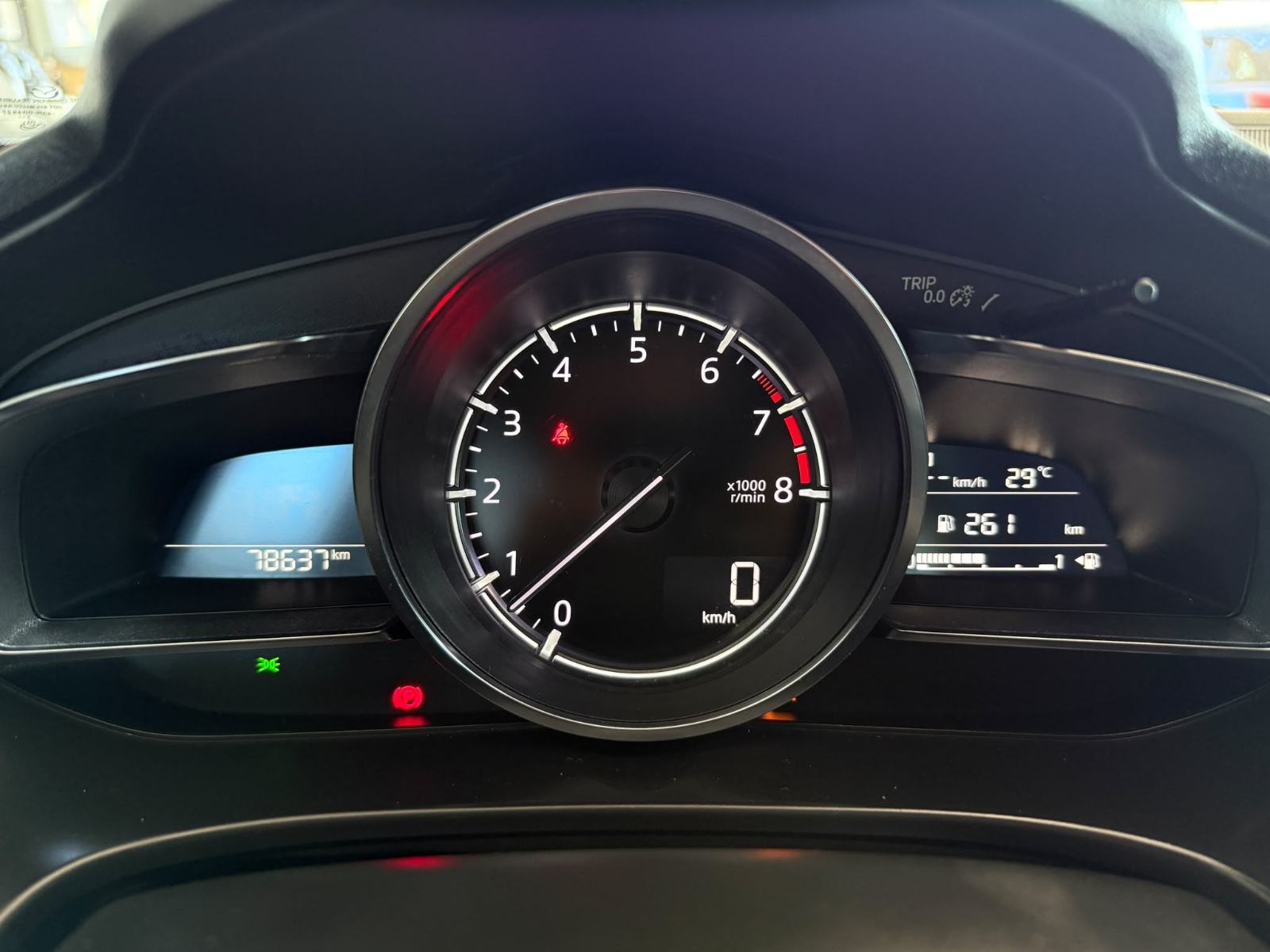 Mazda 3 G120 REVOLUTION NAVI KAMERA PARKIRNI SERVISNA, fotografija 16