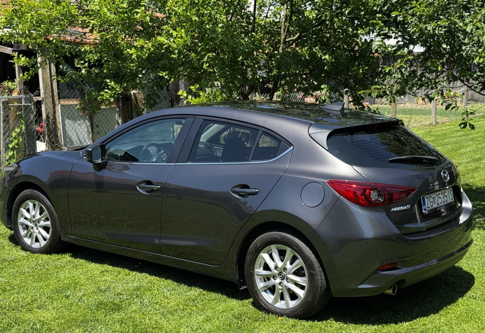 Mazda 3 G120 (2017, 120 000km), fotografija 9