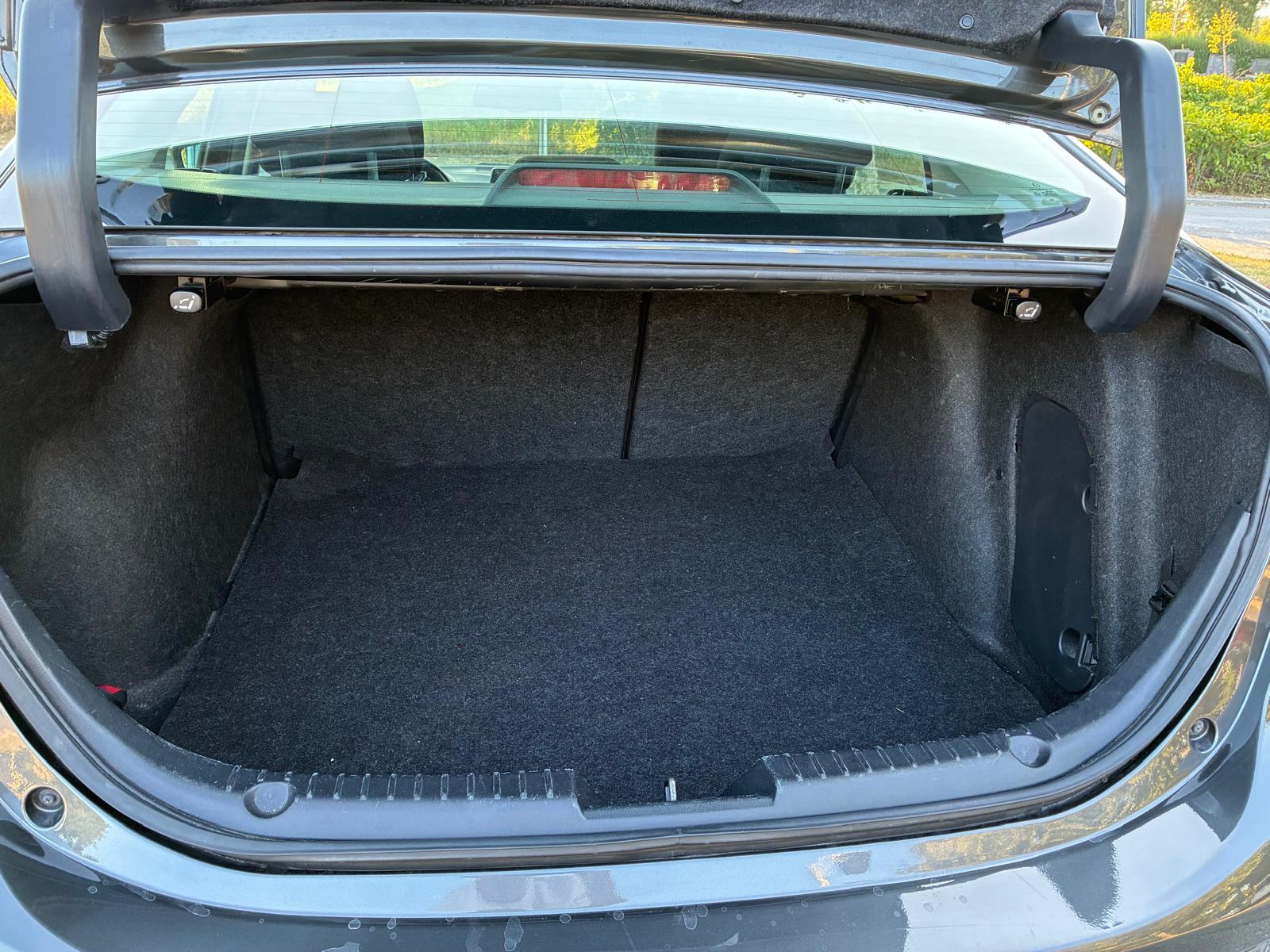 Mazda 3 G120 Sedan, fotografija 8
