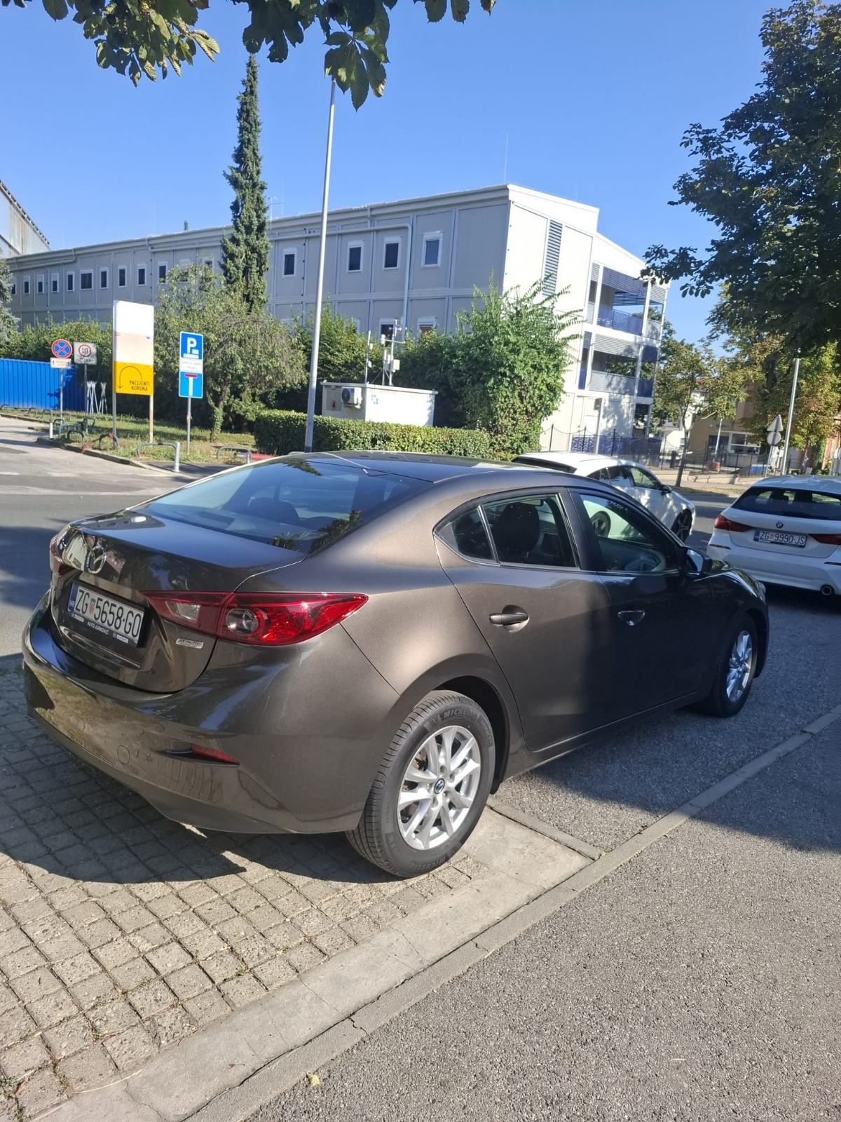 Mazda 3 G120, fotografija 4