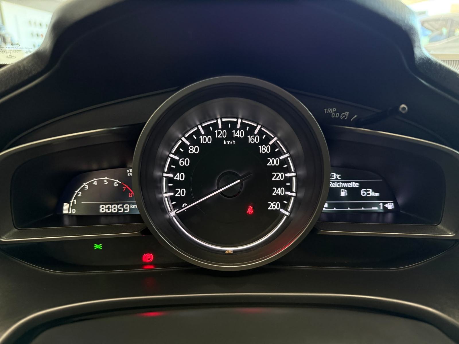 Mazda 3 G120 ATTRACTION SERVISNA TOP STANJE, fotografija 14