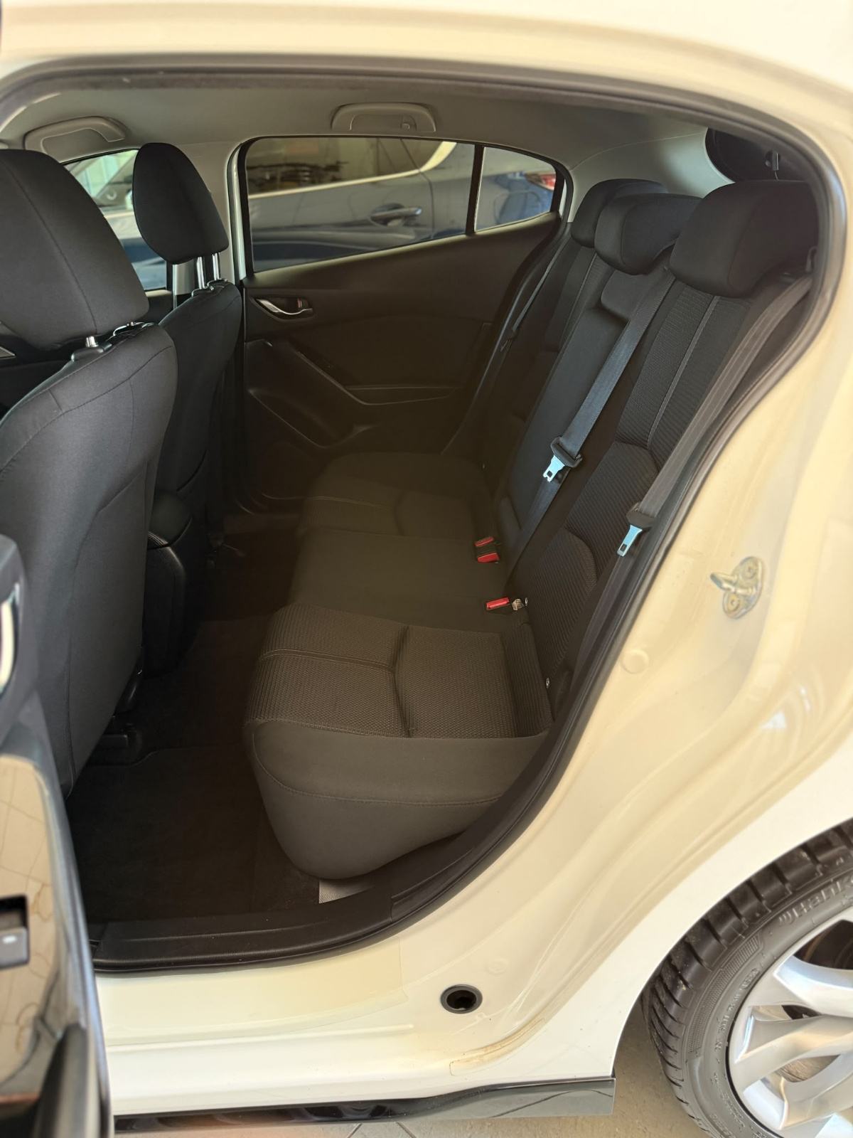 Mazda 3 G120 ATTRACTION SERVISNA TOP STANJE, fotografija 19