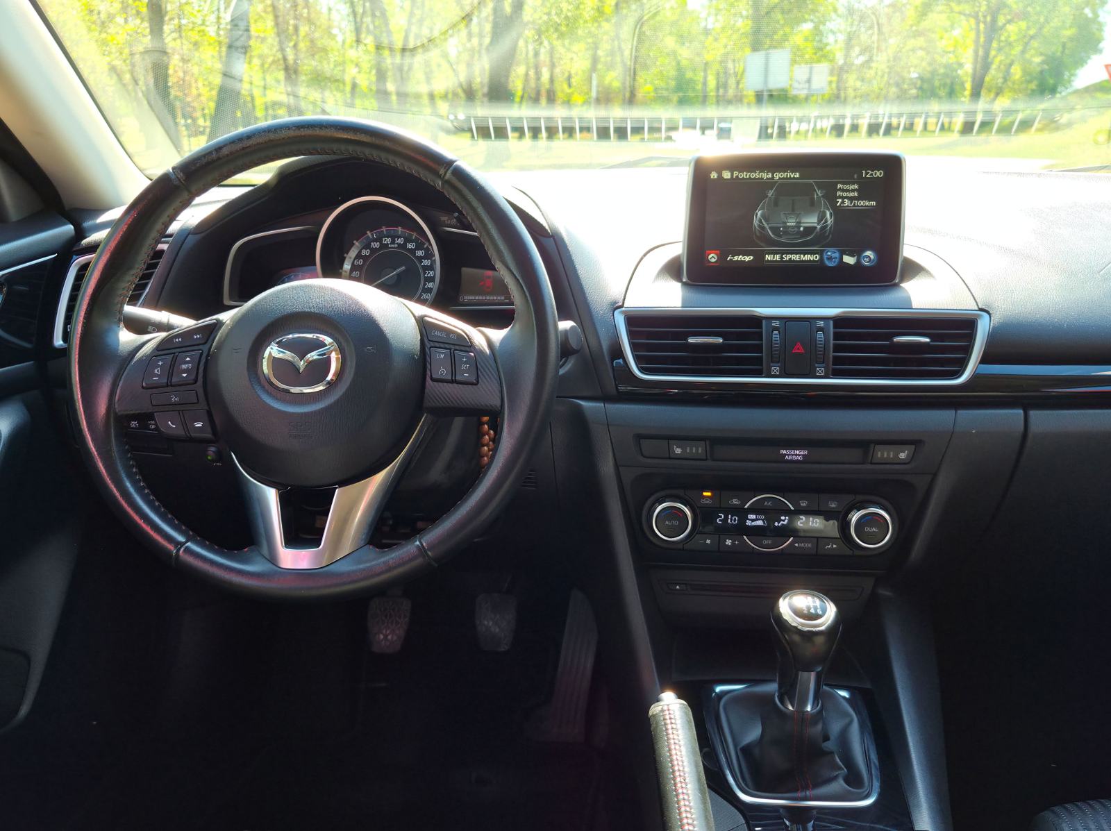 Mazda 3 G120, fotografija 11