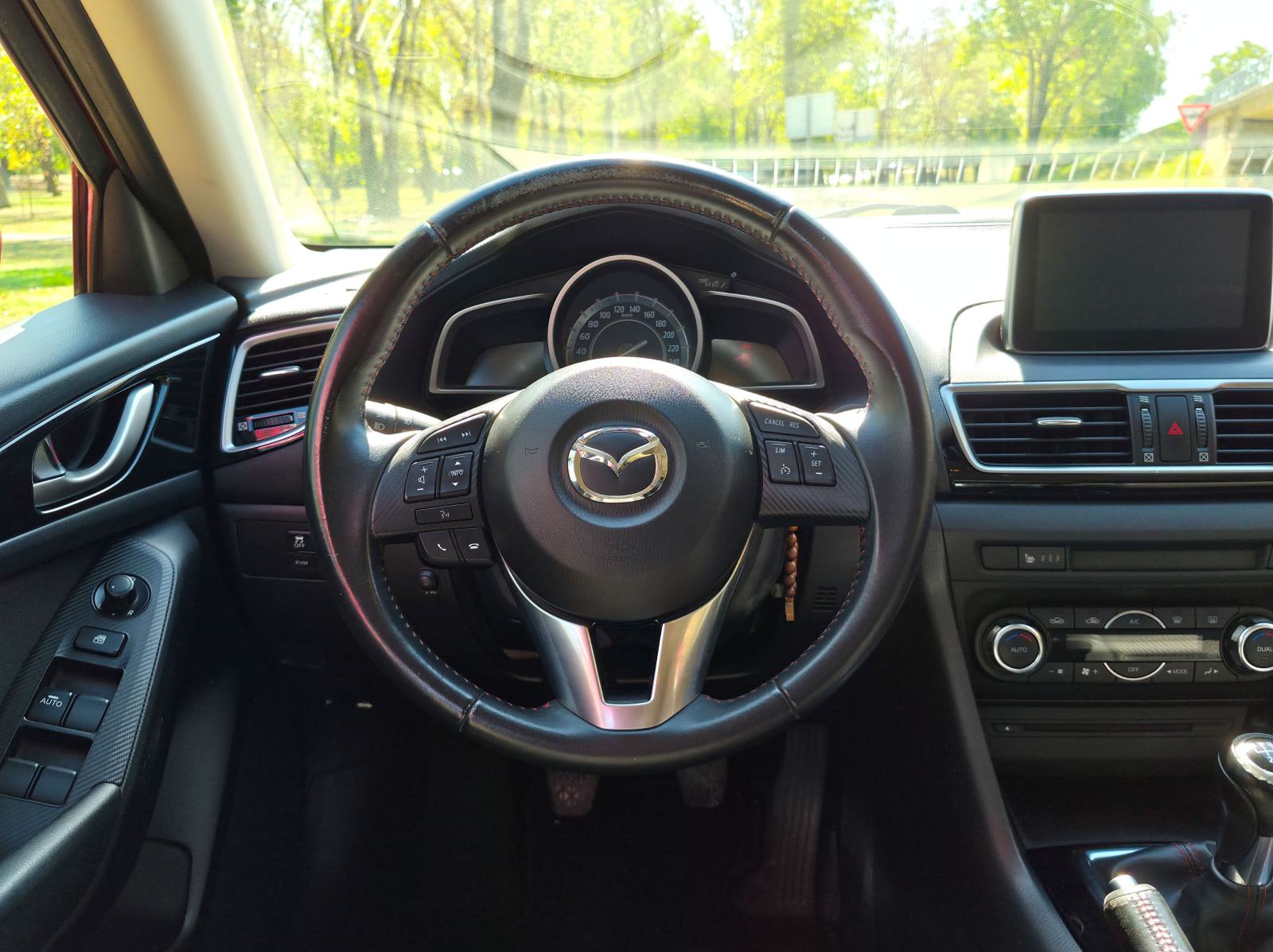 Mazda 3 G120, fotografija 13