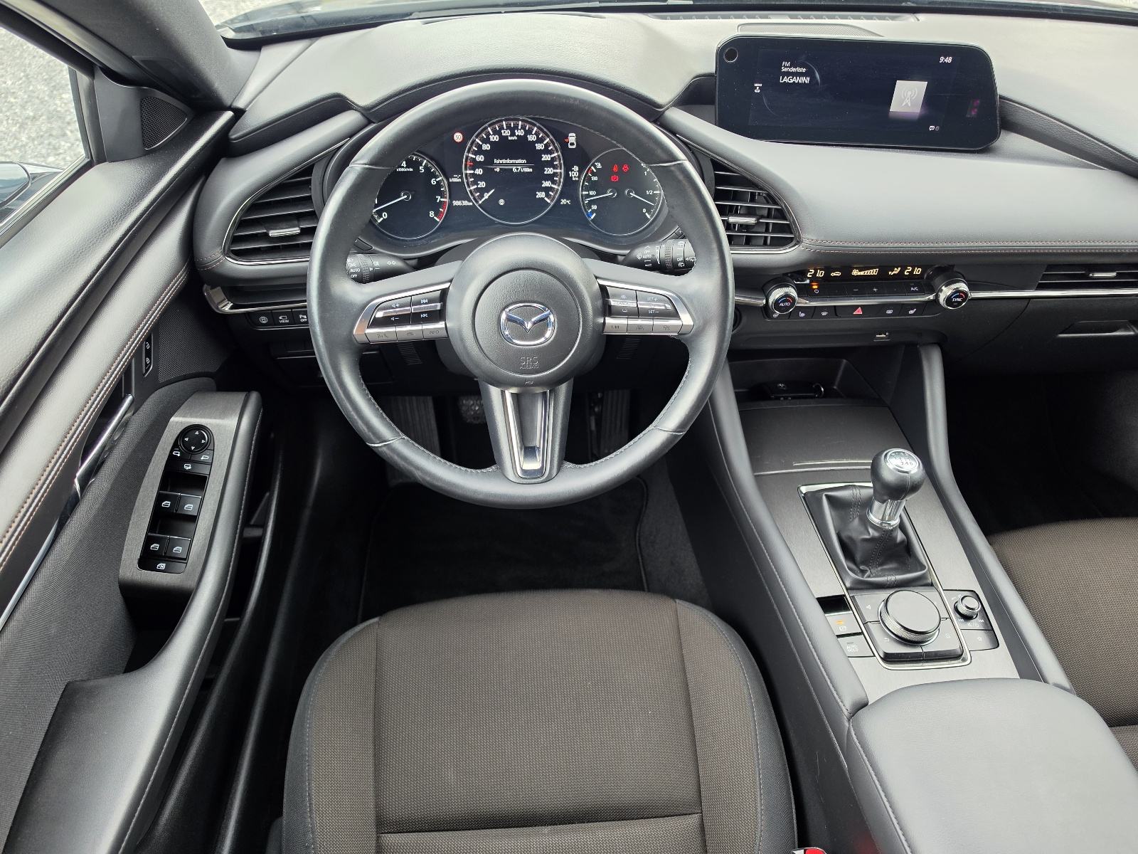 Mazda 3 G122 98TKM,SERV.,NAVI.,LED,ALU.,PDC,KAM.,HEAD UP,SPORT, fotografija 9