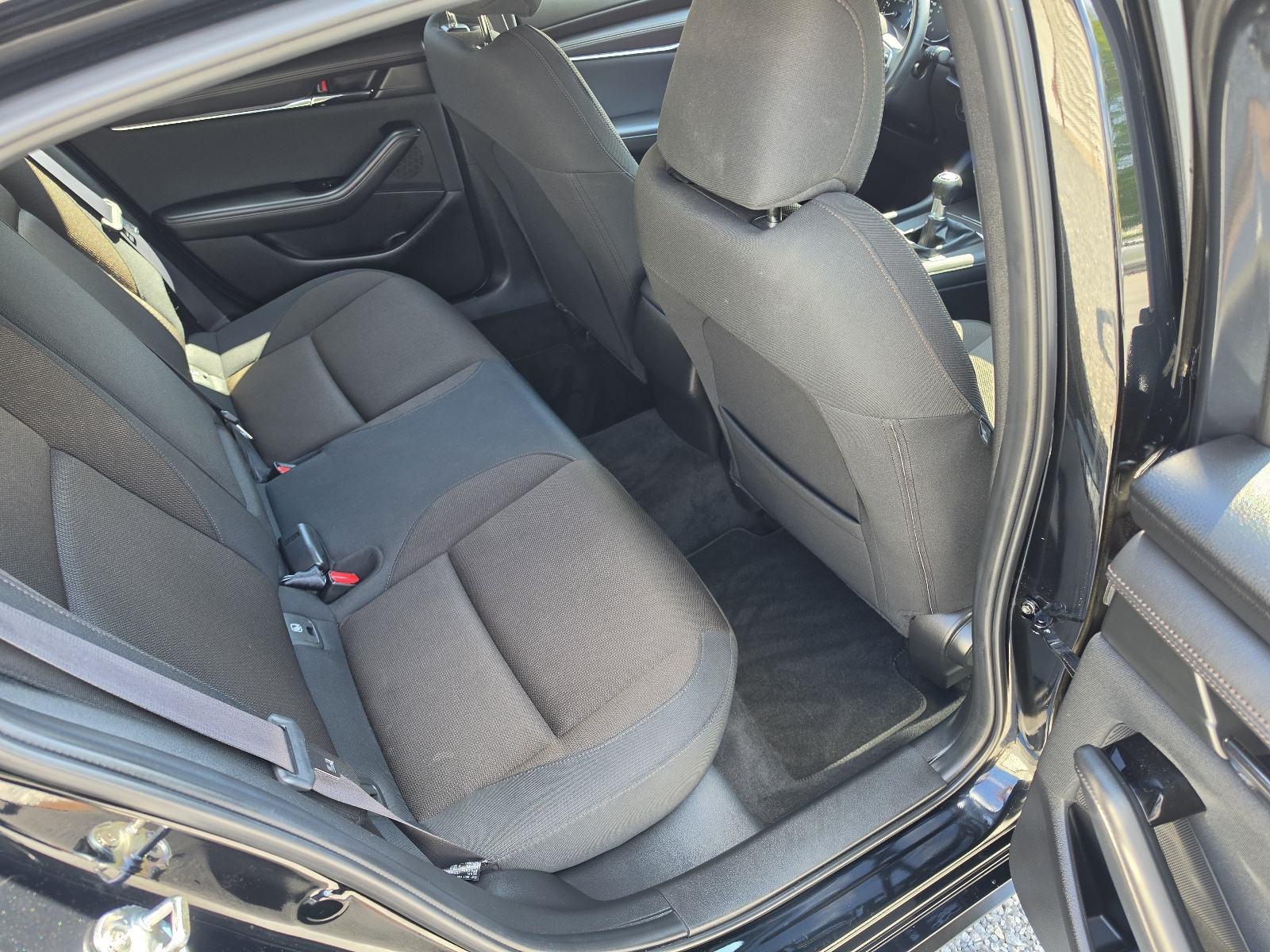 Mazda 3 G122 98TKM,SERV.,NAVI.,LED,ALU.,PDC,KAM.,HEAD UP,SPORT, fotografija 20