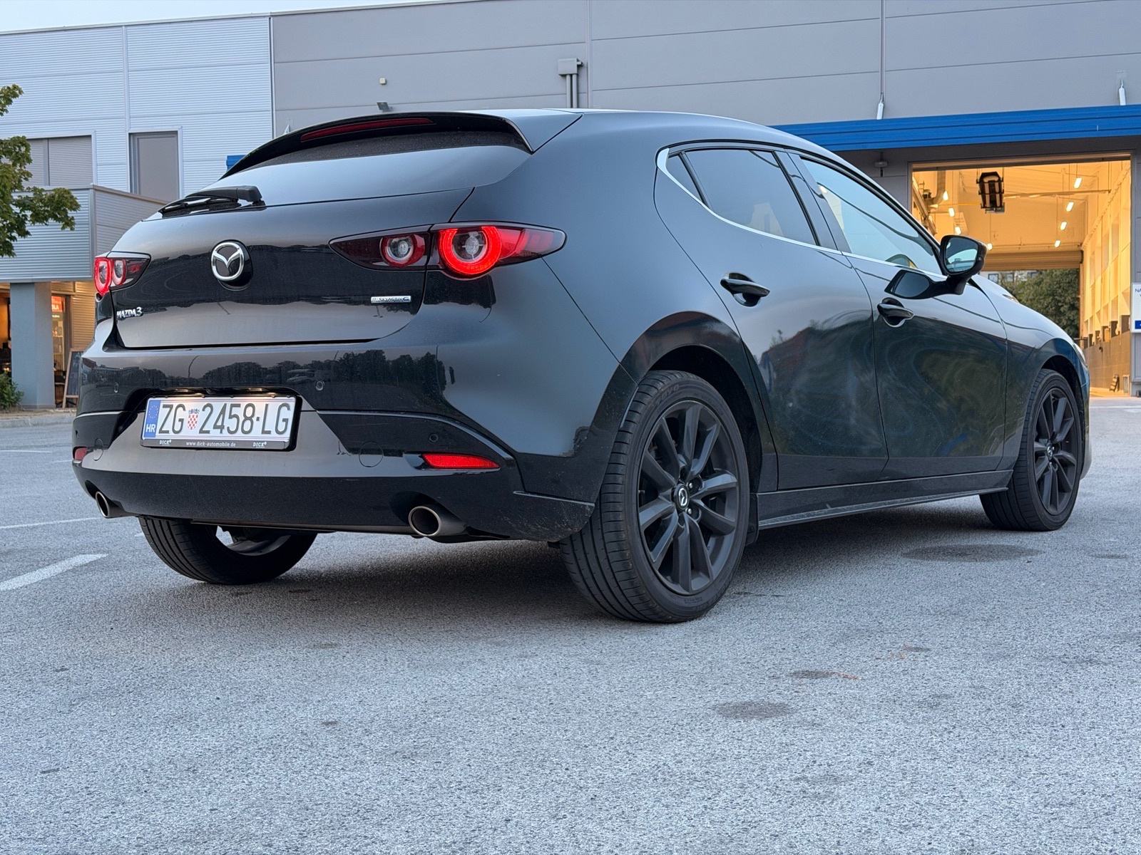 Mazda 3 G122 automatik, fotografija 6