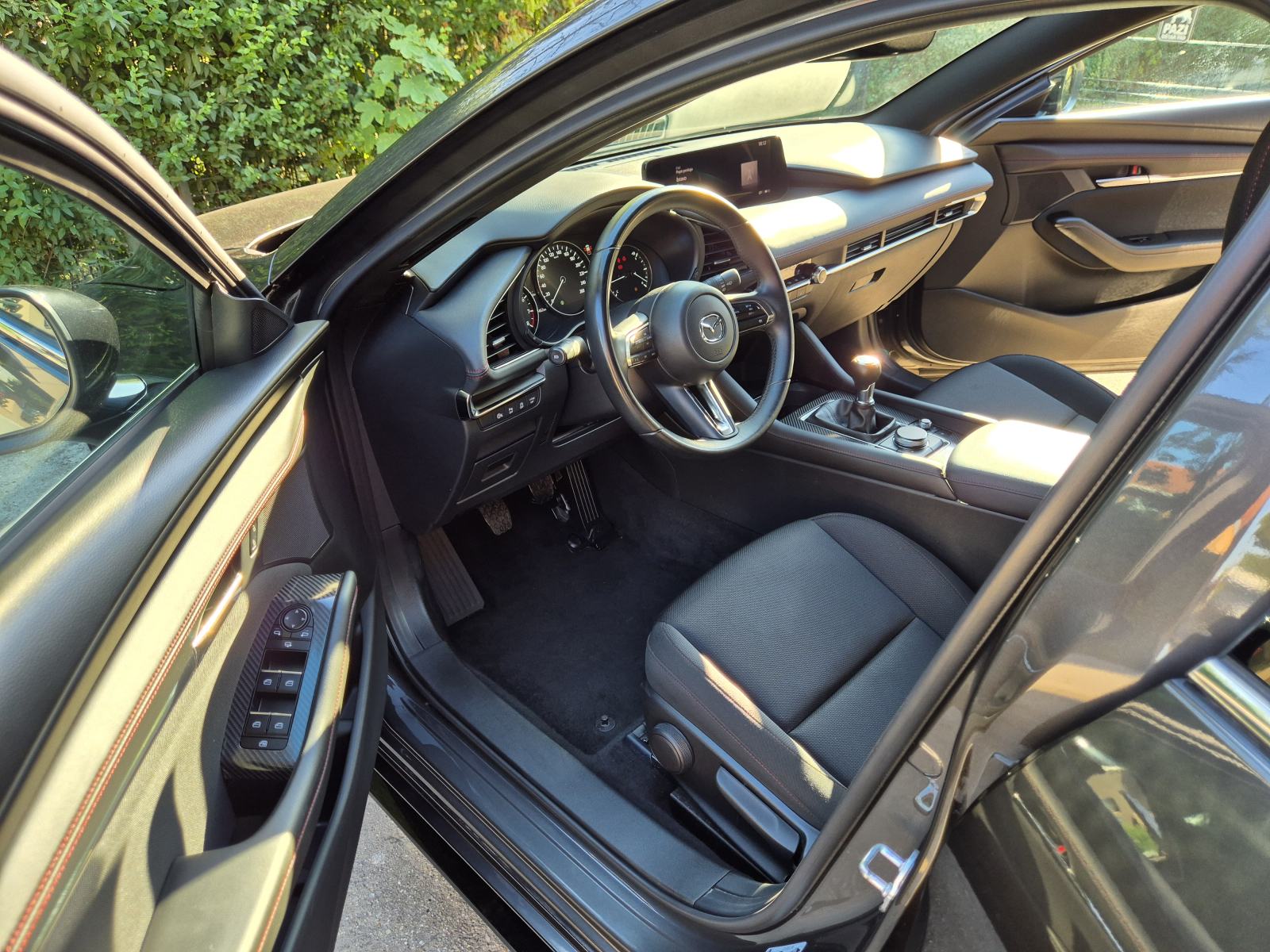 Mazda 3 G122 HOMURA**41.462km**2023. god.**KAMERA*SENZORI*JAMSTVO, fotografija 13