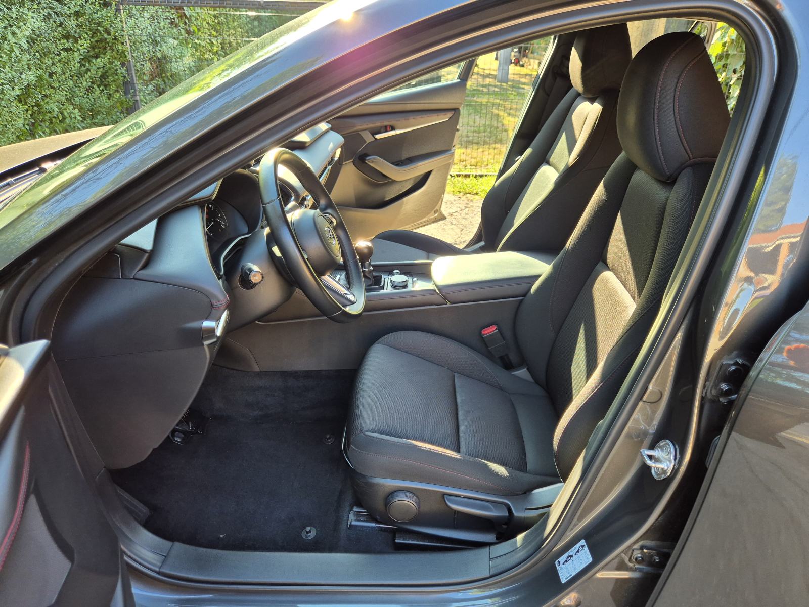 Mazda 3 G122 HOMURA**41.462km**2023. god.**KAMERA*SENZORI*JAMSTVO, fotografija 14