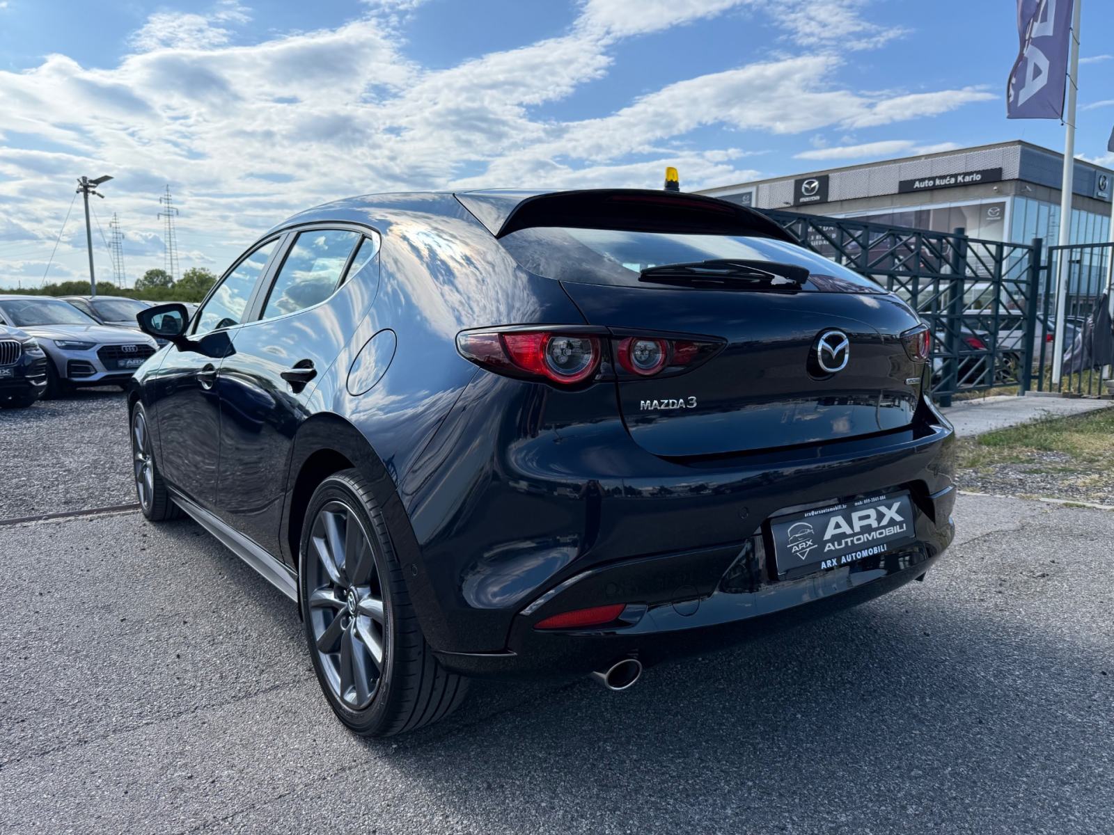 Mazda 3 G122 °VELIKA NAVI°KAMERA 360°JAMSTVO 12MJ°LEASING BEZ UČEŠĆA, fotografija 8
