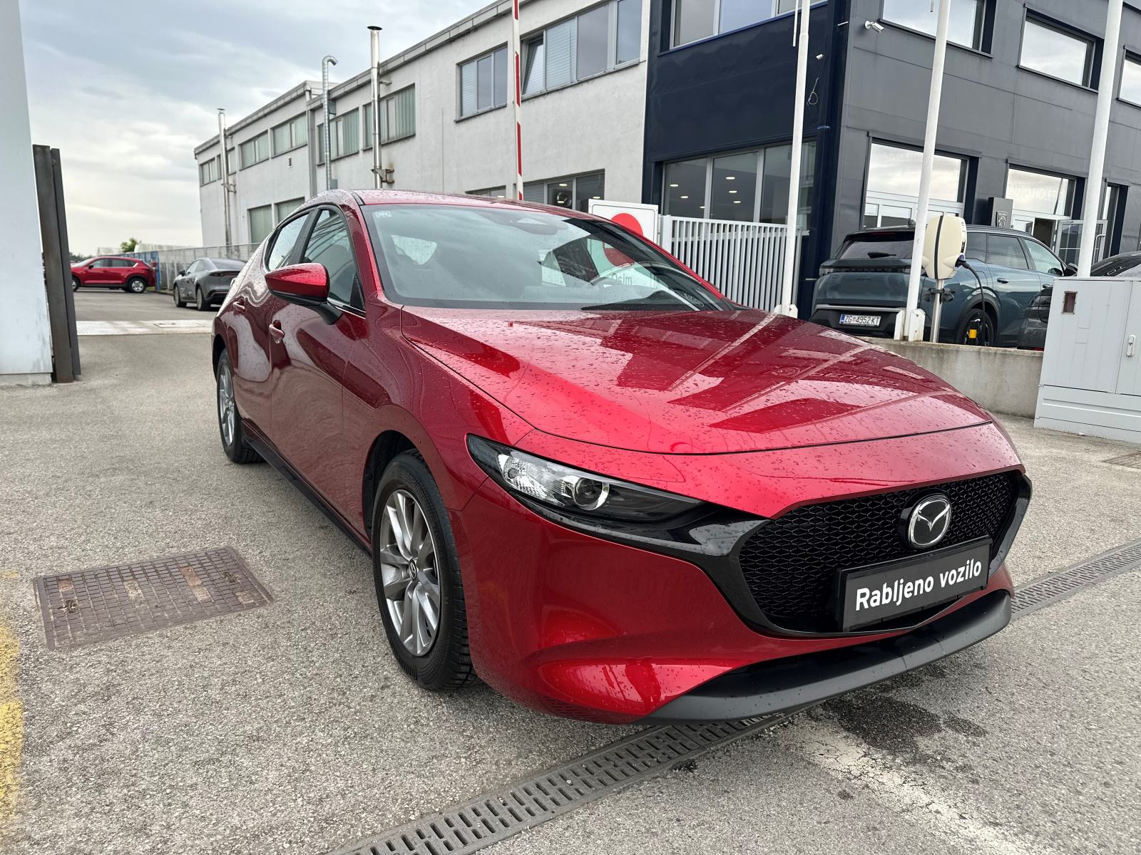 Mazda3 5HB 2.0L G122ps 6MT Prime-line, pogled izvana - slika 2