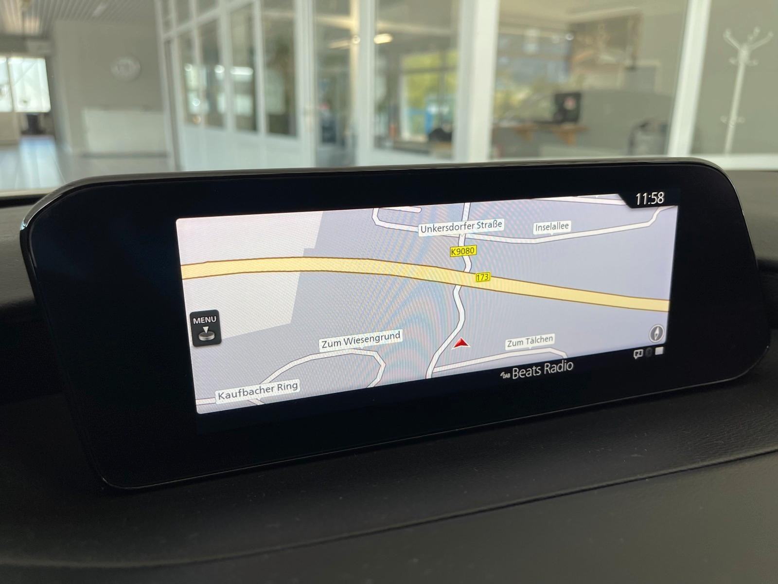 Mazda 3 G150 2.0 e-SkyActiv AUTOMATIK 4-VRATA ACC HUD NOVI SERVIS, fotografija 14