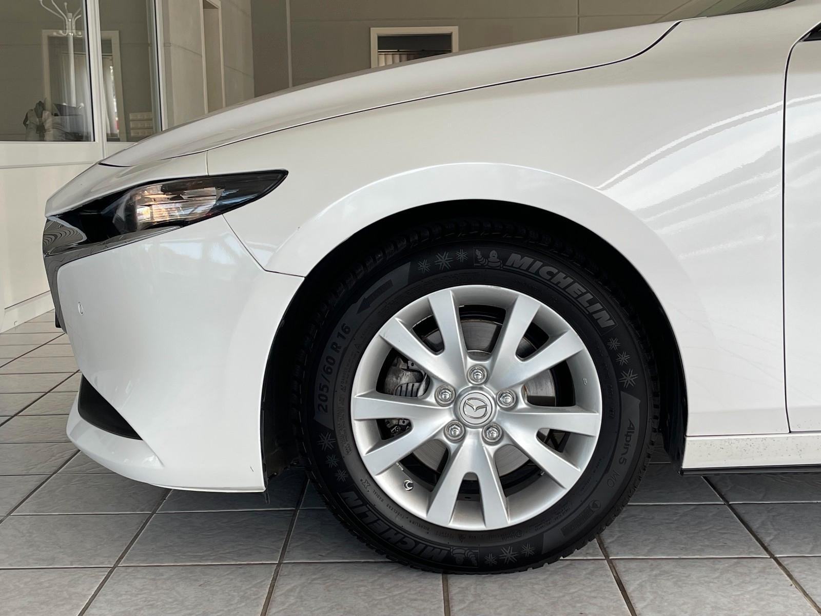 Mazda 3 G150 2.0 e-SkyActiv AUTOMATIK 4-VRATA ACC HUD NOVI SERVIS, fotografija 7