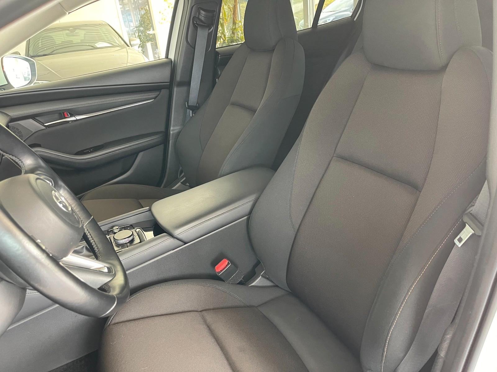 Mazda 3 G150 2.0 e-SkyActiv AUTOMATIK 4-VRATA ACC HUD NOVI SERVIS, fotografija 11
