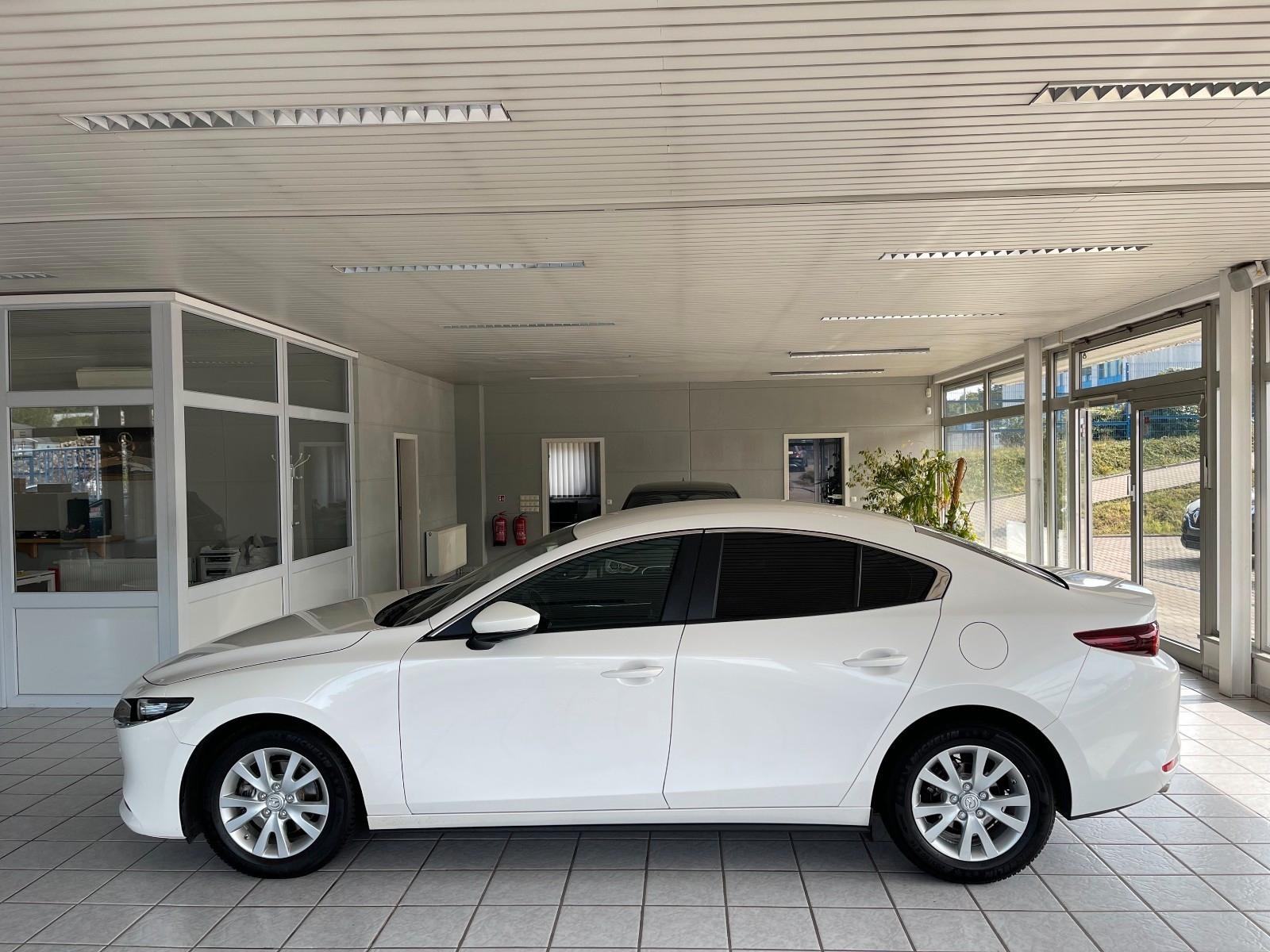 Mazda 3 G150 2.0 e-SkyActiv AUTOMATIK 4-VRATA ACC HUD NOVI SERVIS, fotografija 8
