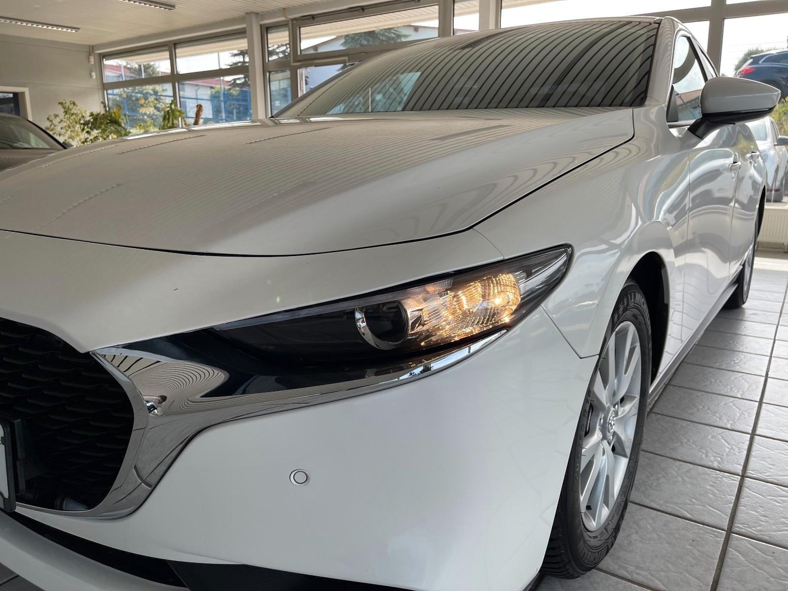 Mazda 3 G150 2.0 e-SkyActiv AUTOMATIK 4-VRATA ACC HUD NOVI SERVIS, fotografija 6