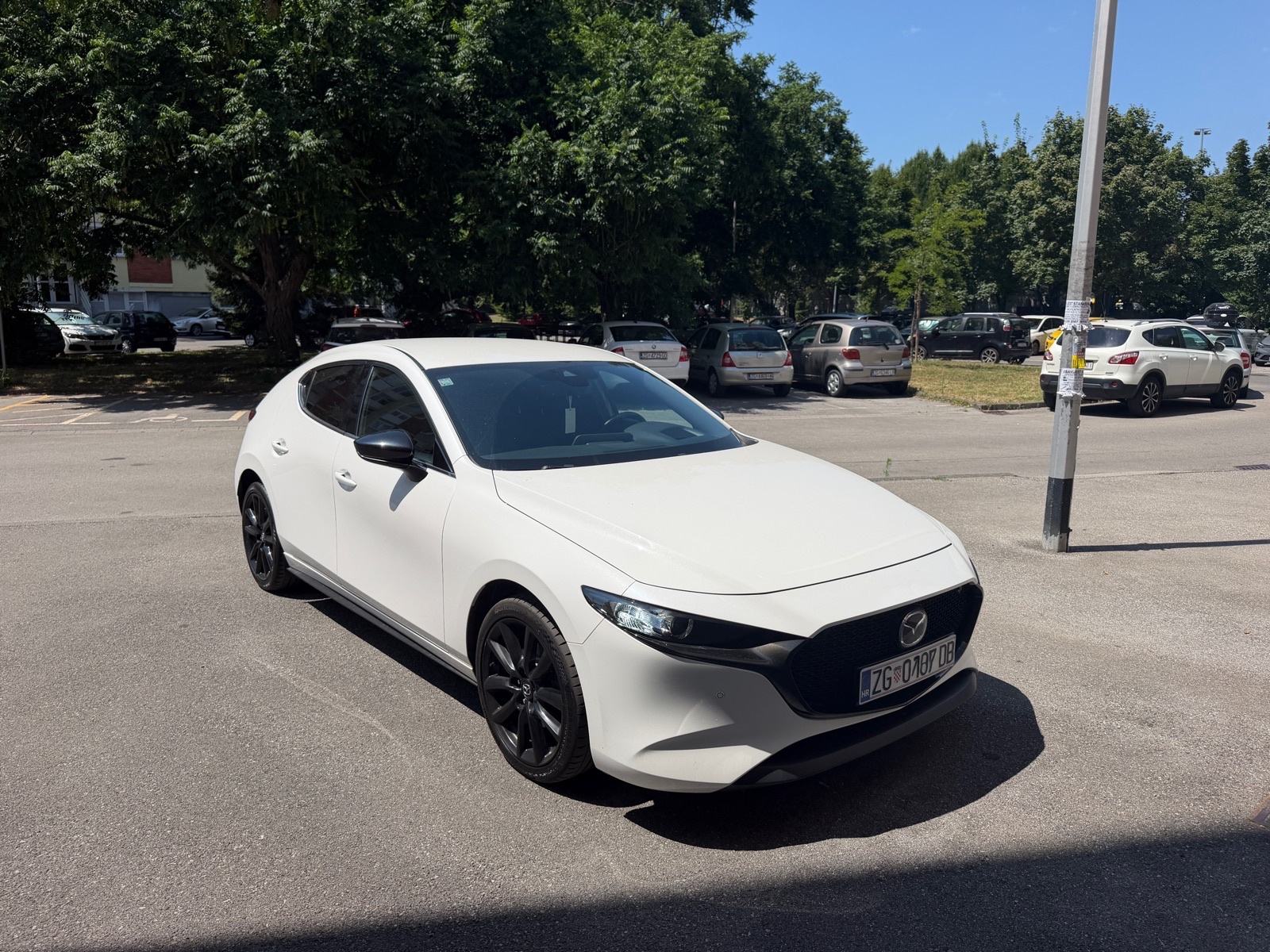 Mazda 3 G150 automatik, fotografija 5